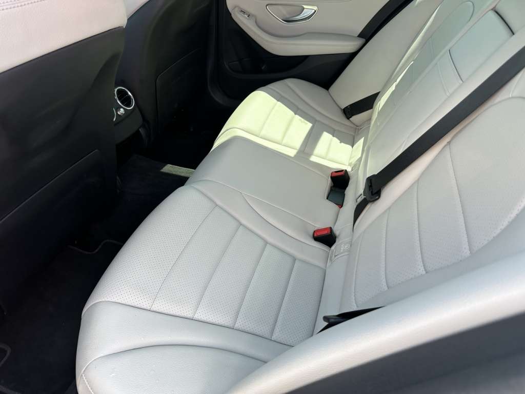 2016 Mercedes-Benz C-Class Sedan