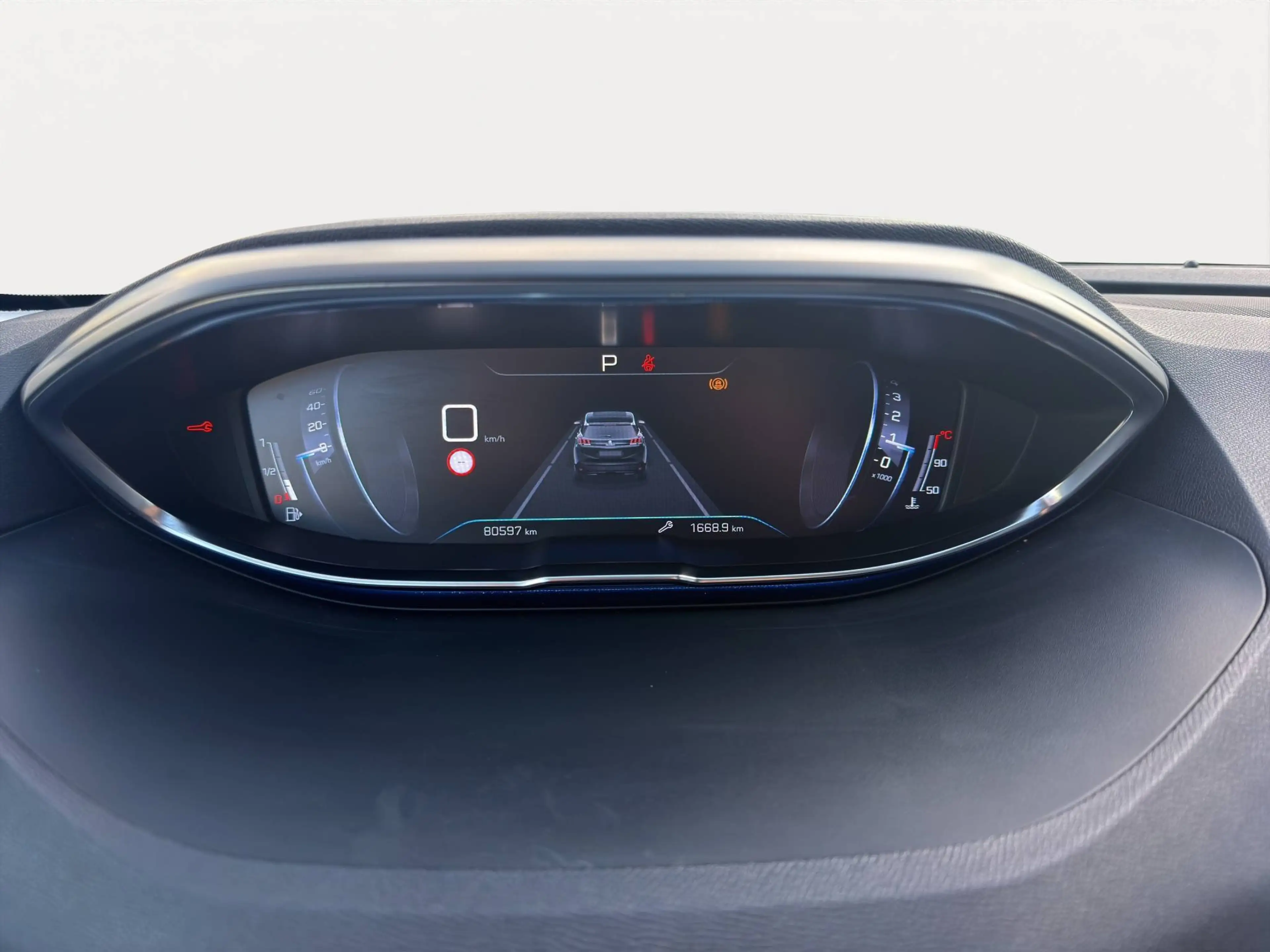 Peugeot 3008 3008 1.2 PureTech Allure — photo 11