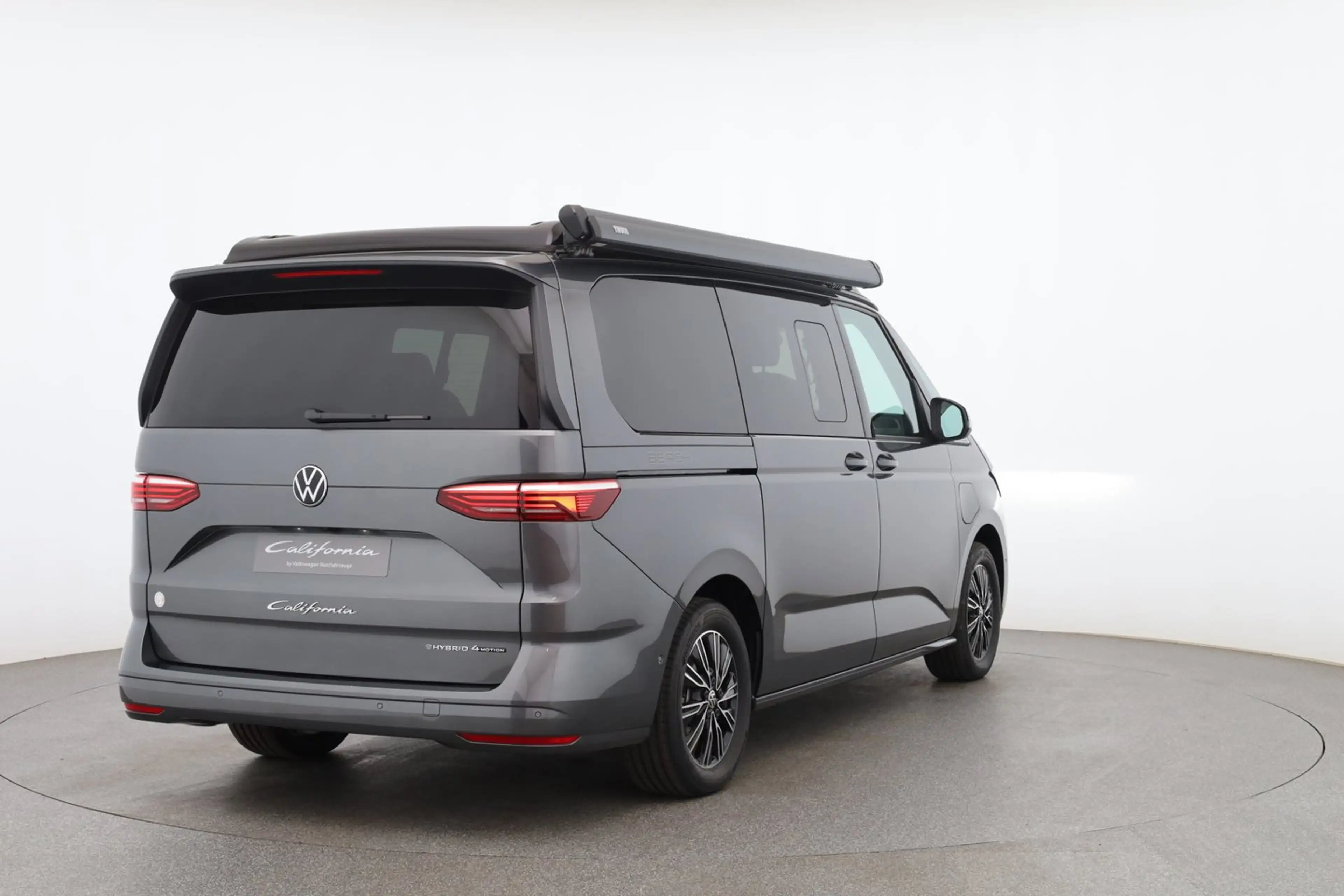 Volkswagen T7 California VW T7 California Beach Camper eHyb. 180 kW 4M — photo 5
