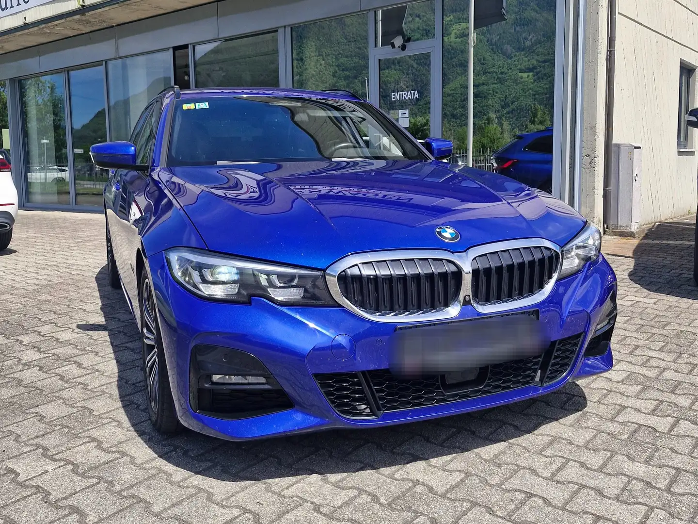 BMW 320 M Sport d Touring MHEV Blu/Azzurro - 2