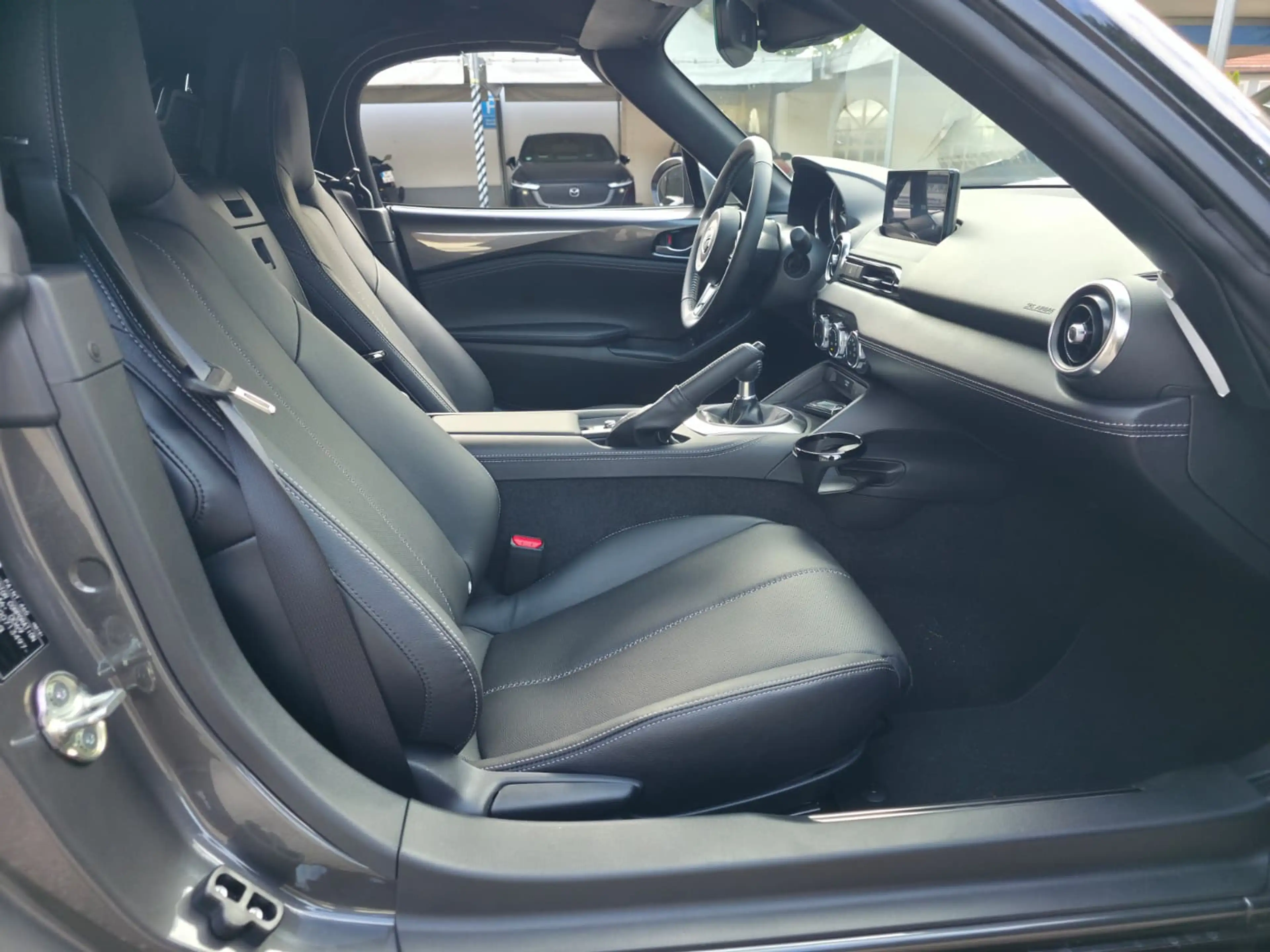 Mazda MX-5 1.5L SKYACTIV-G (132 hp) MX-5 Exclusive,Rückfahrka — photo 7
