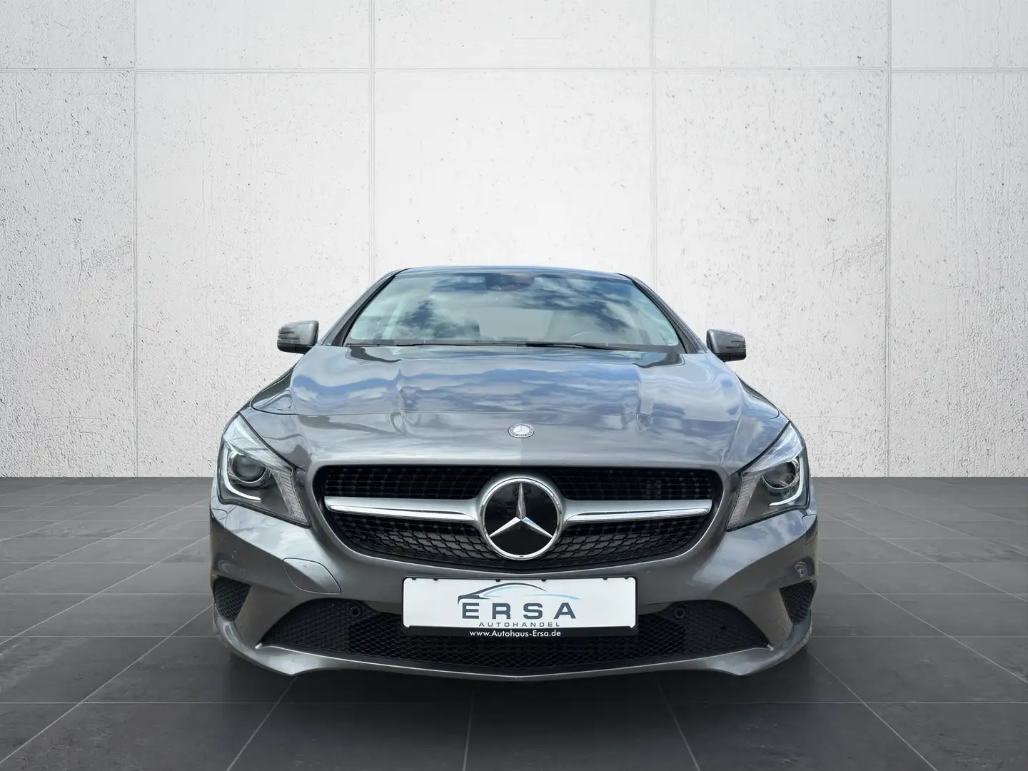 Mercedes-Benz CLA 250 Urban*Aut.*RFK*Xen*Distronic*Memory*Comand Grijs - 2