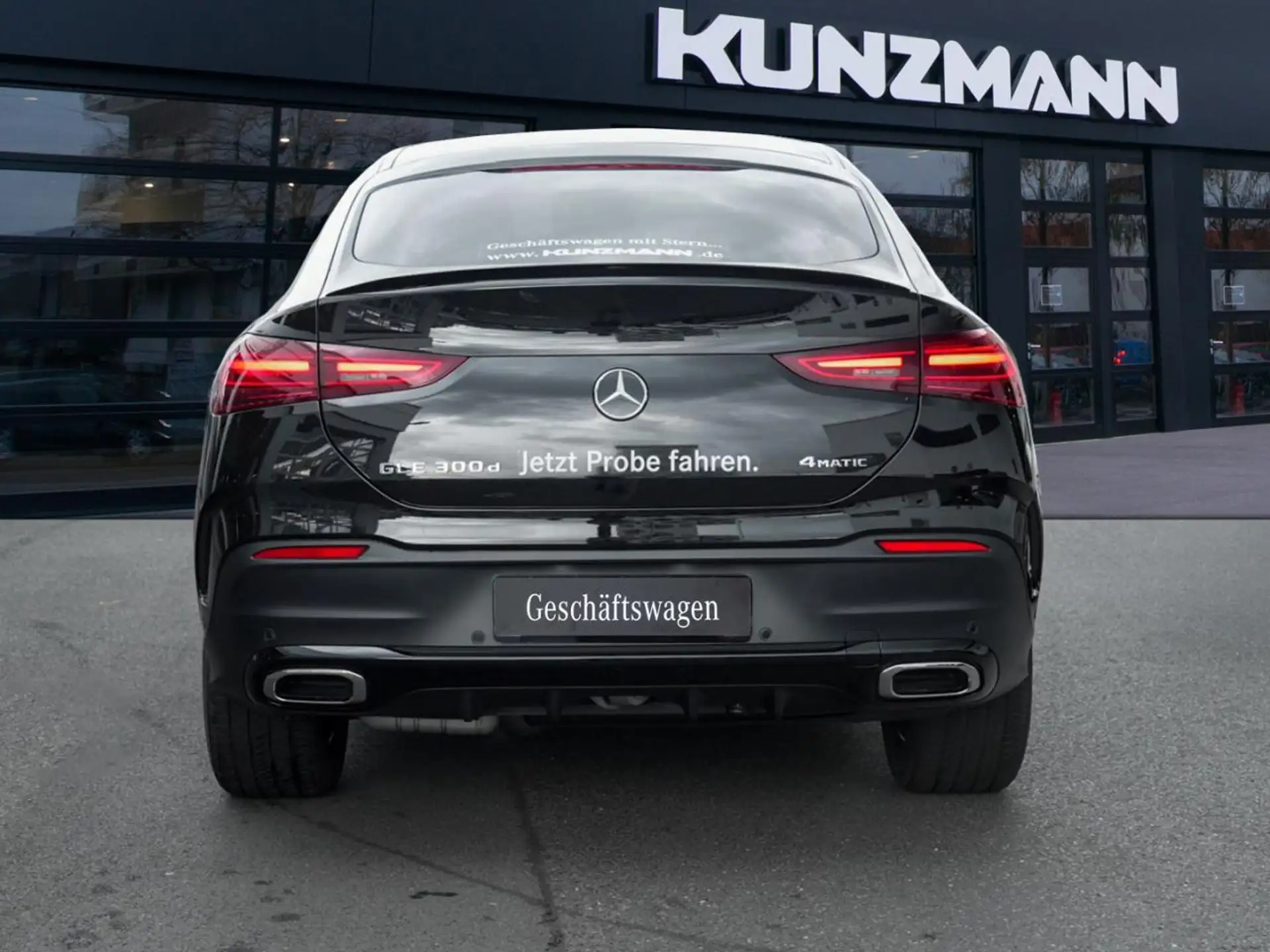 벤츠 Mercedes-Benz GLE GLE 300 2026 검정 사진 4