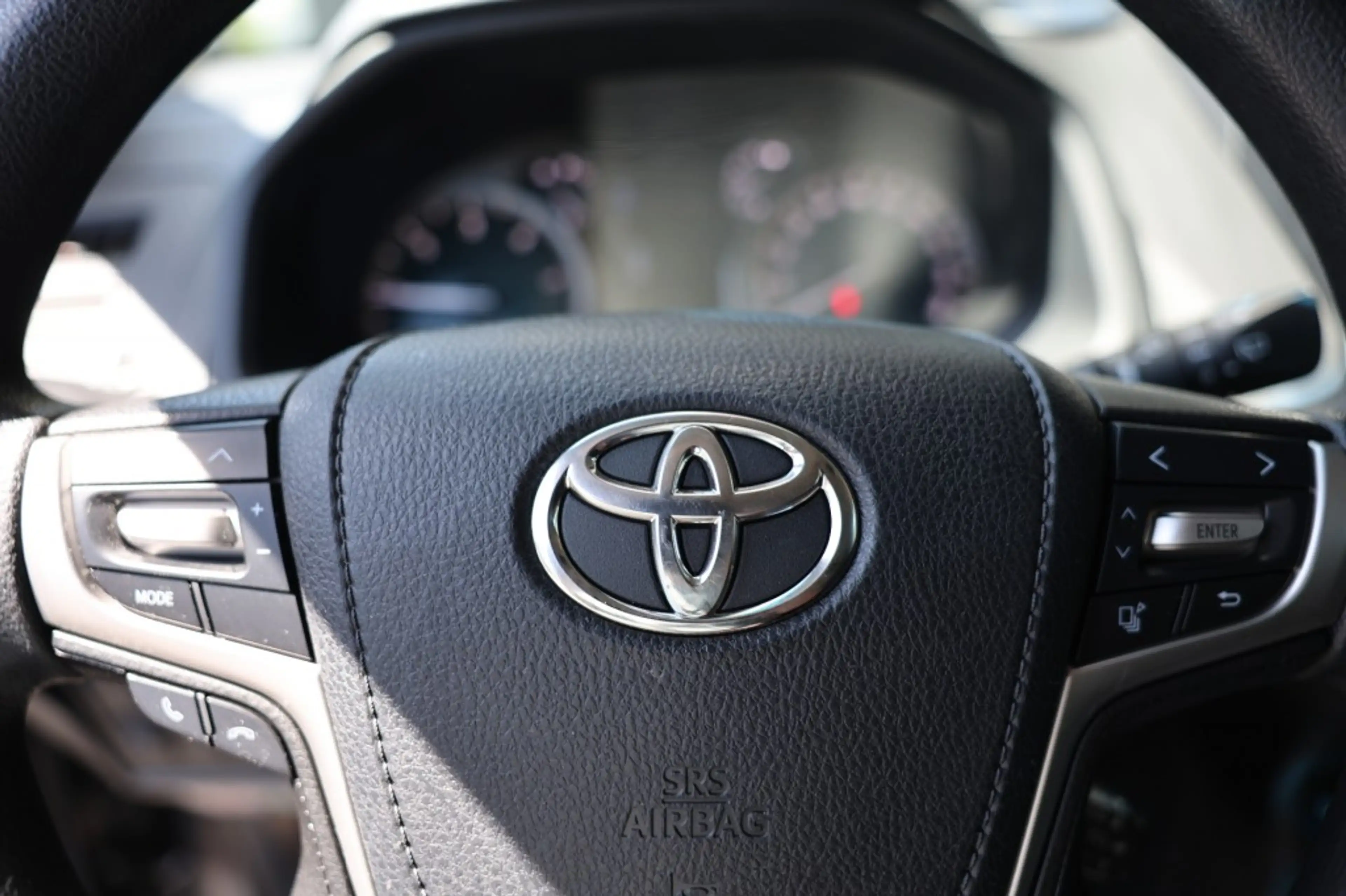 Toyota Land Cruiser 2.8 D-4D 3DRS COMFORT A/T VAN — photo 15