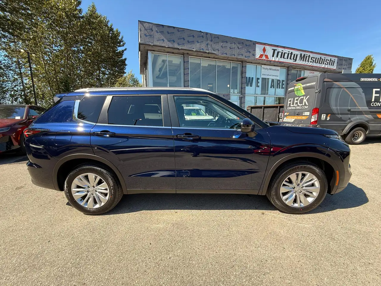Mitsubishi Outlander снимка Mitsubishi Outlander