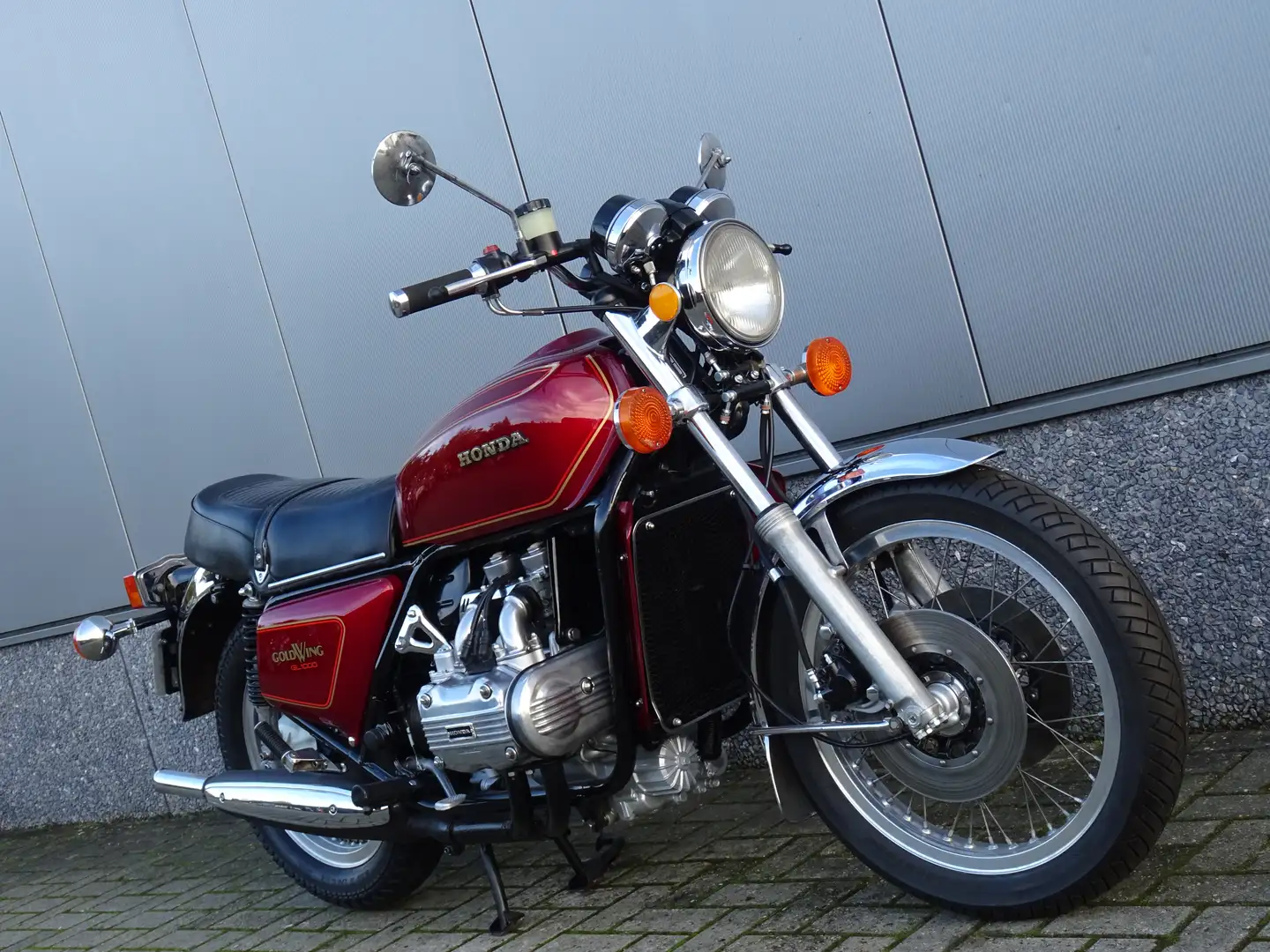 Honda GL 1000 GOLD WING Red - 2