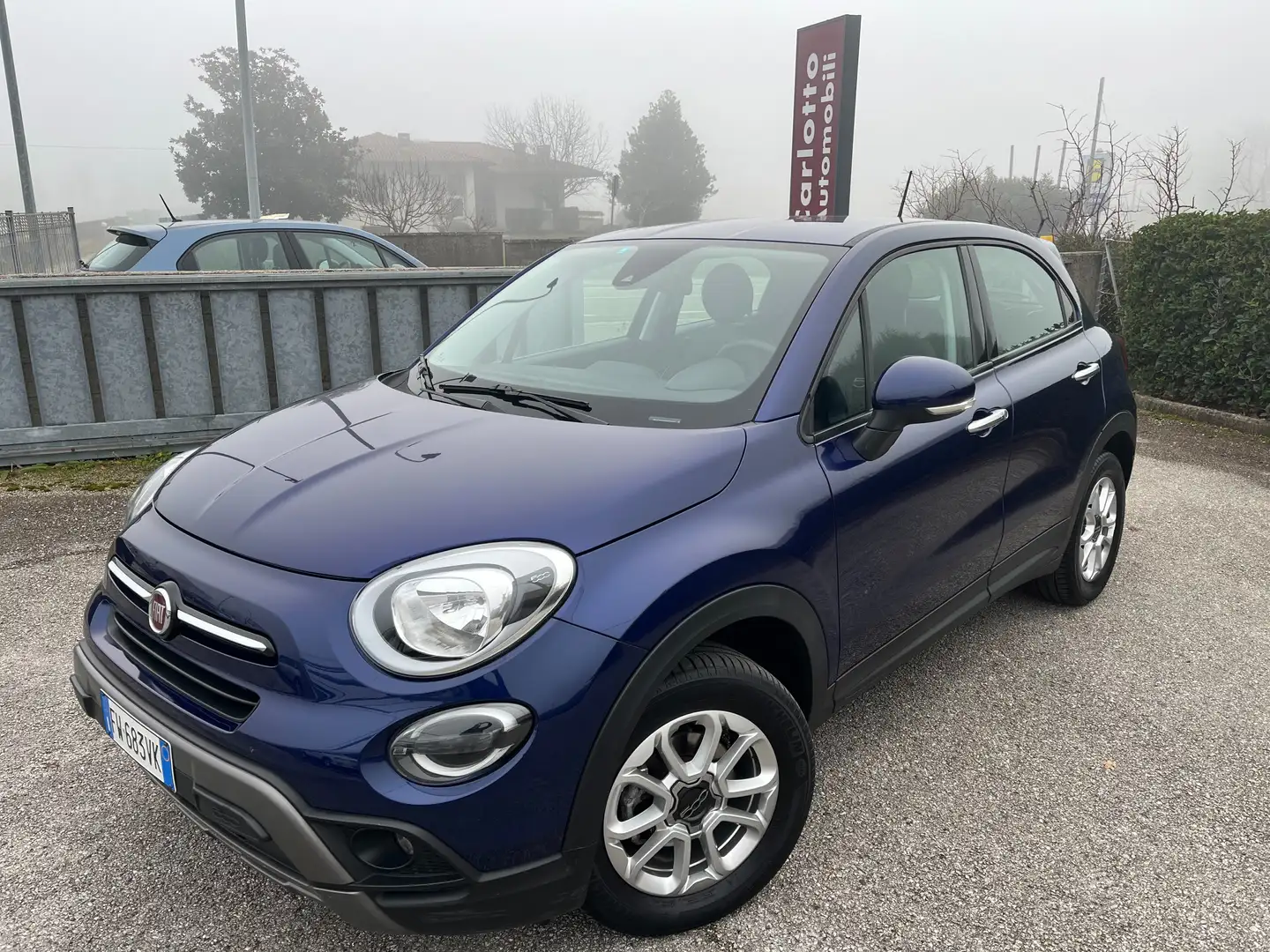 Fiat 500X 500X 1.6 mjt City Cross 4x2 120cv Cambio Automat. Blau - 1