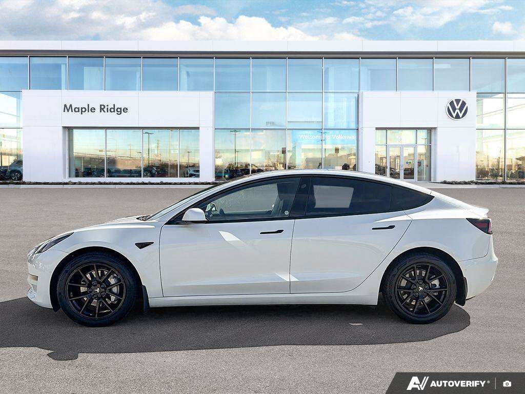 used 2022 Tesla Model 3 car, priced at $33,745
