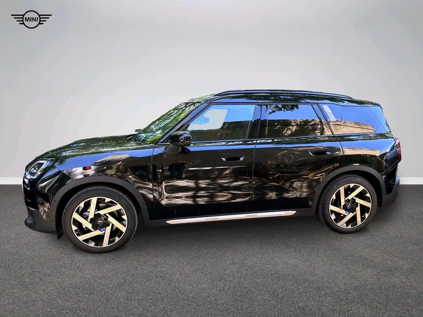 MINI Countryman SE All4 Favoured Noir - 2