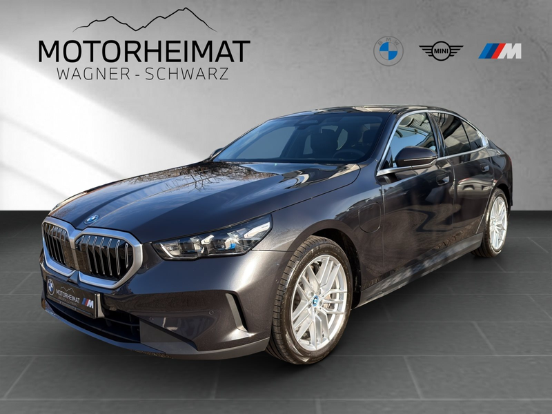 BMW 550 e xDrive 19" FahrwerkPro 360° Ab 715€mtl.oAZ