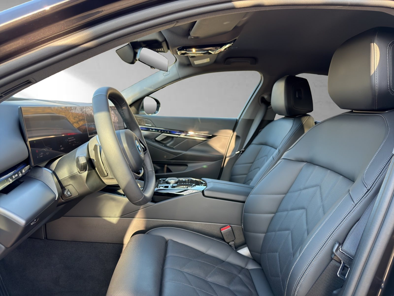 BMW 550 e xDrive 19" FahrwerkPro 360° Ab 715€mtl.oAZ — photo 9