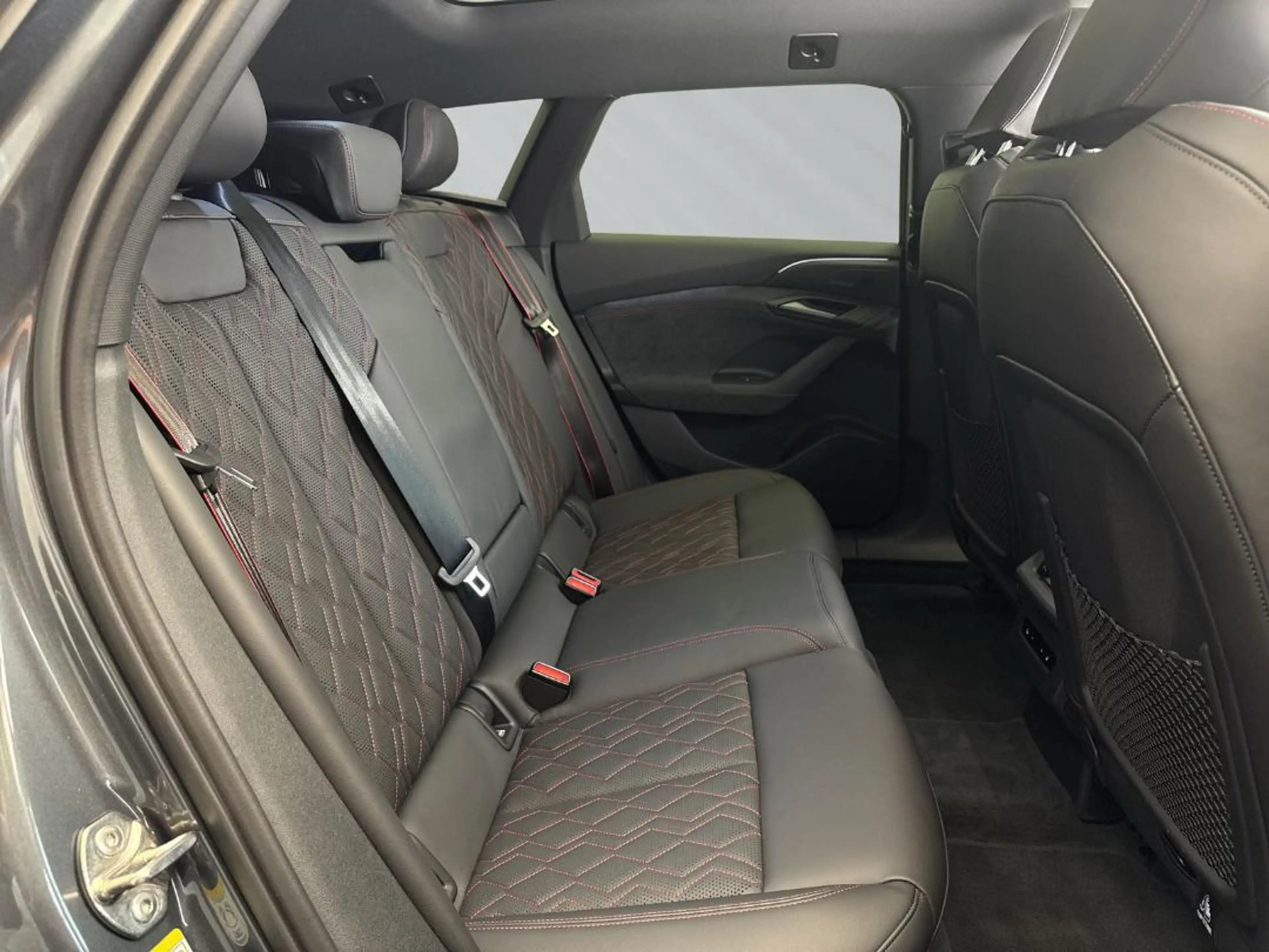 Audi S6 e-tron edition one S6 e-tron quattro edition one grey — photo 5