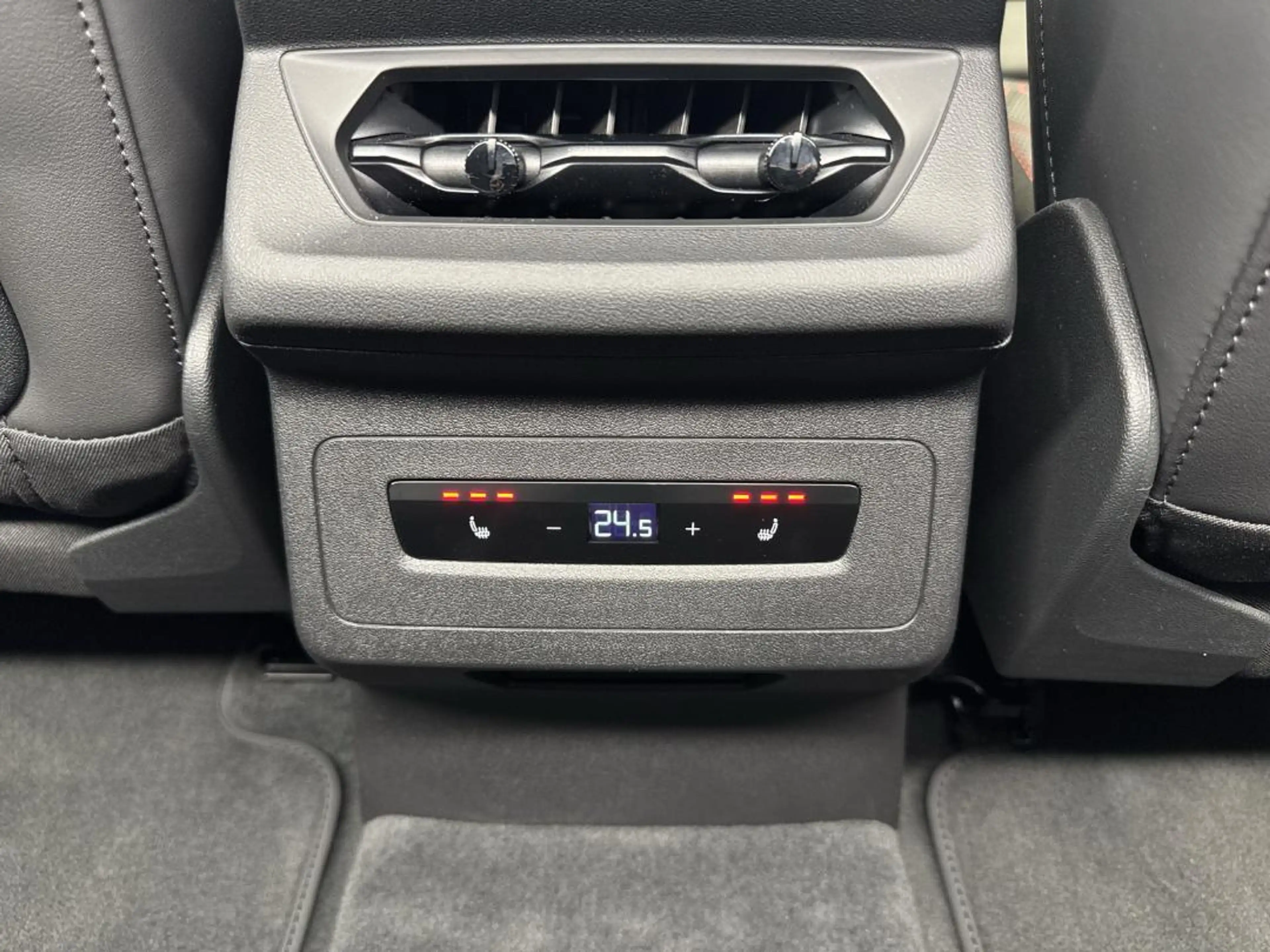 Audi S6 e-tron edition one S6 e-tron quattro edition one grey — photo 13