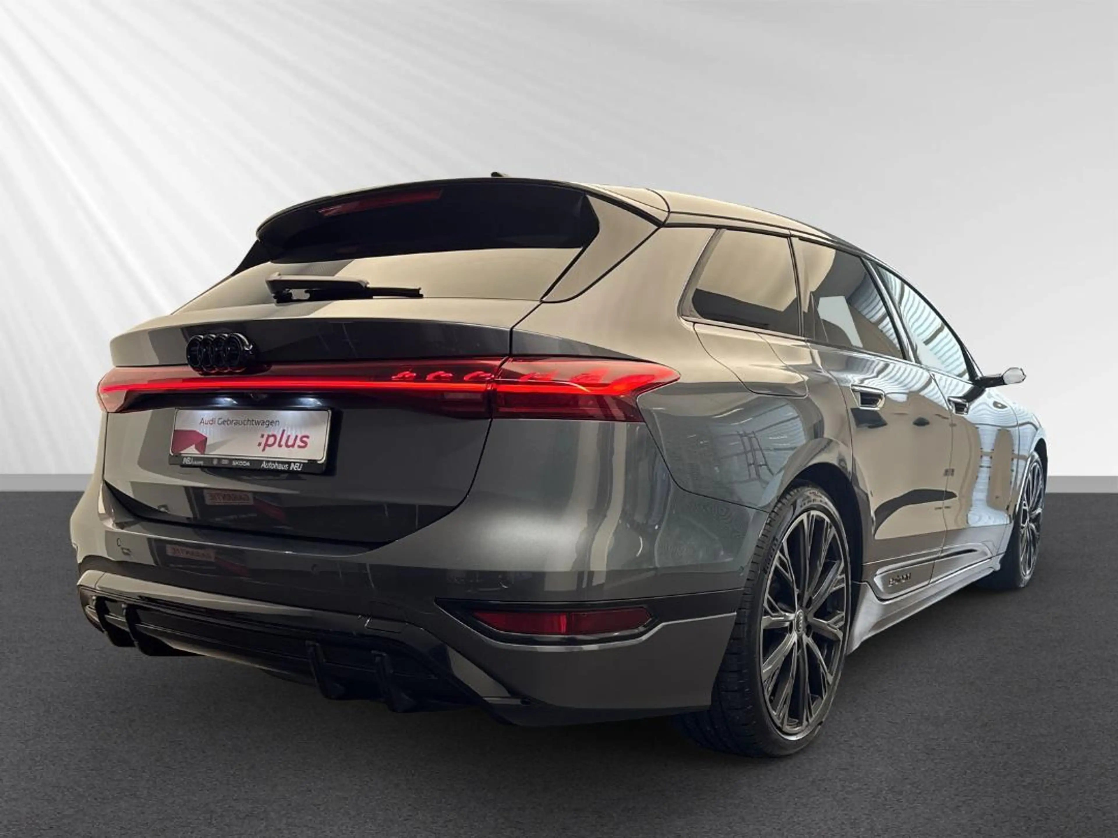 Audi S6 e-tron edition one S6 e-tron quattro edition one grey — photo 2