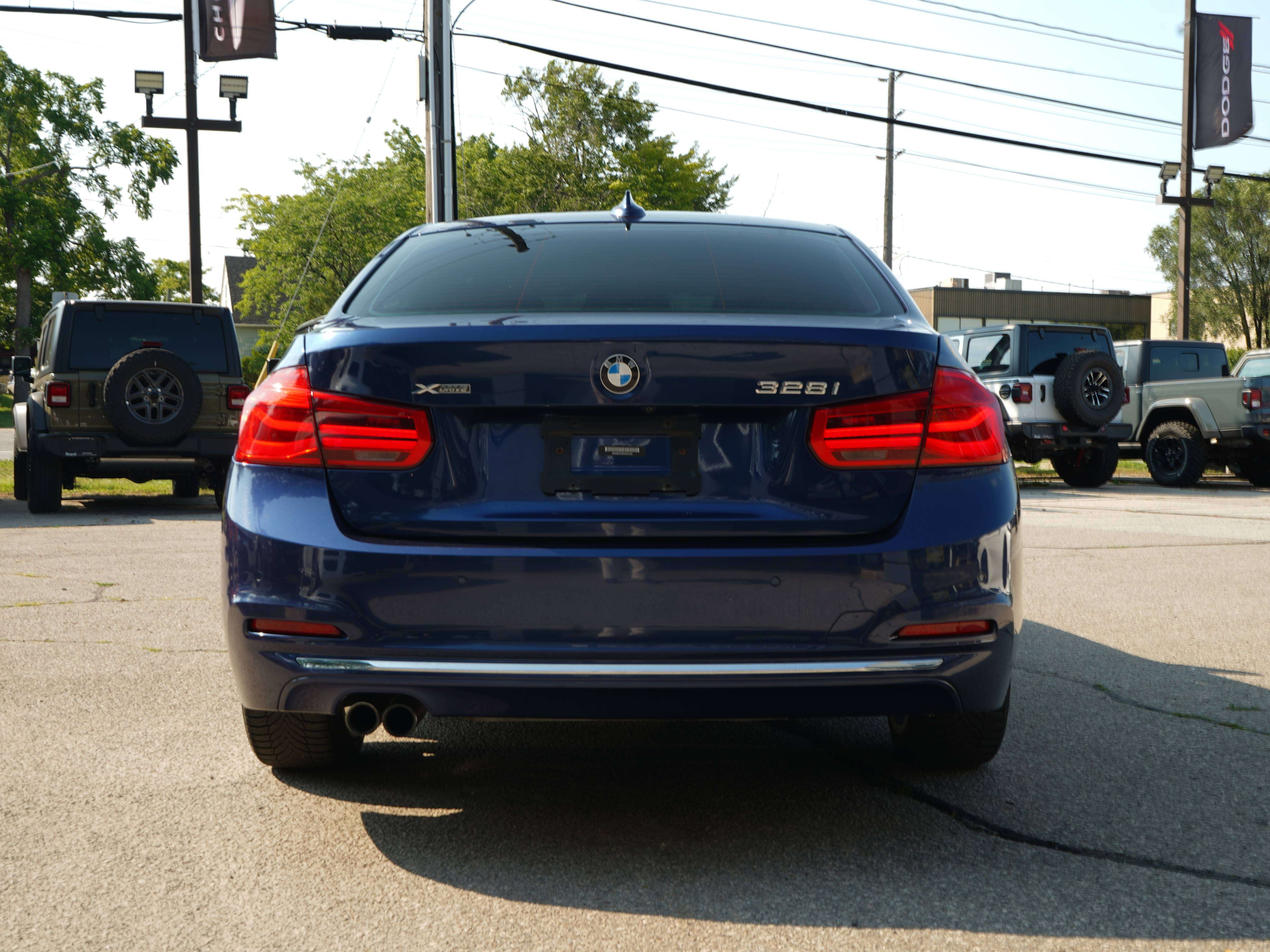 2016 BMW 3 Series Sedan