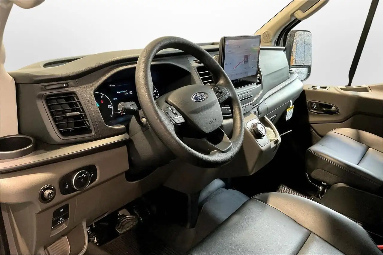 Ford E-Transit снимка Ford E-Transit