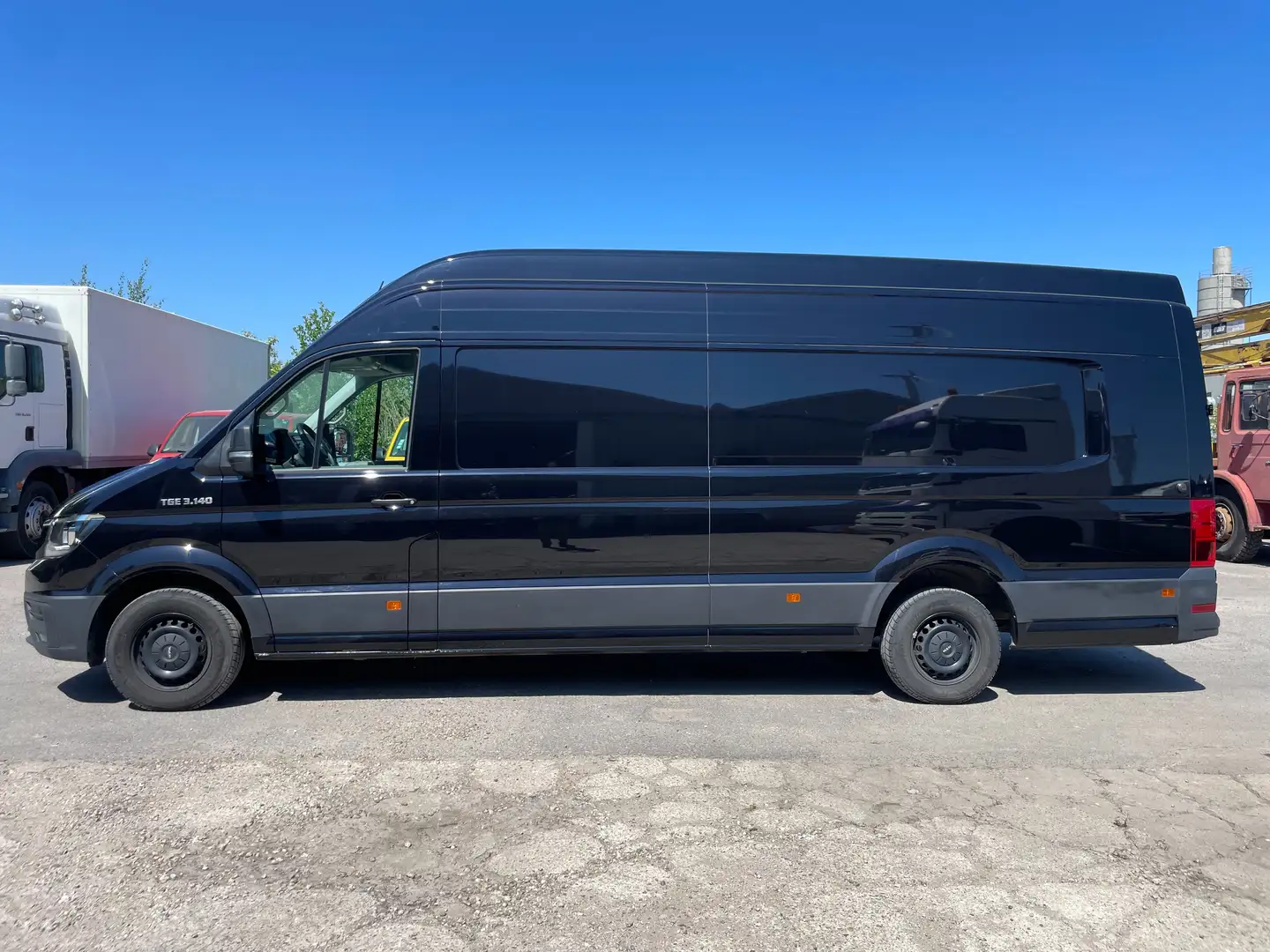 MAN TGE L5H4 – MAXI – Zwart Zwart - 2