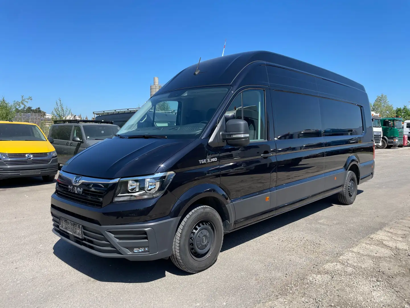 MAN TGE L5H4 – MAXI – Zwart Zwart - 1