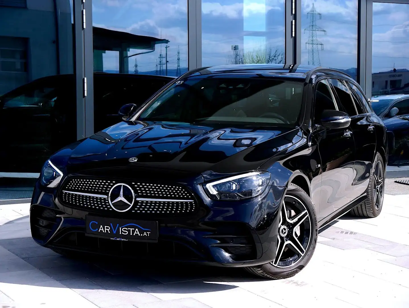Mercedes-Benz E 300 de T Aut. AMG LINE *Multibeam LED & Park-Assiste Schwarz - 1