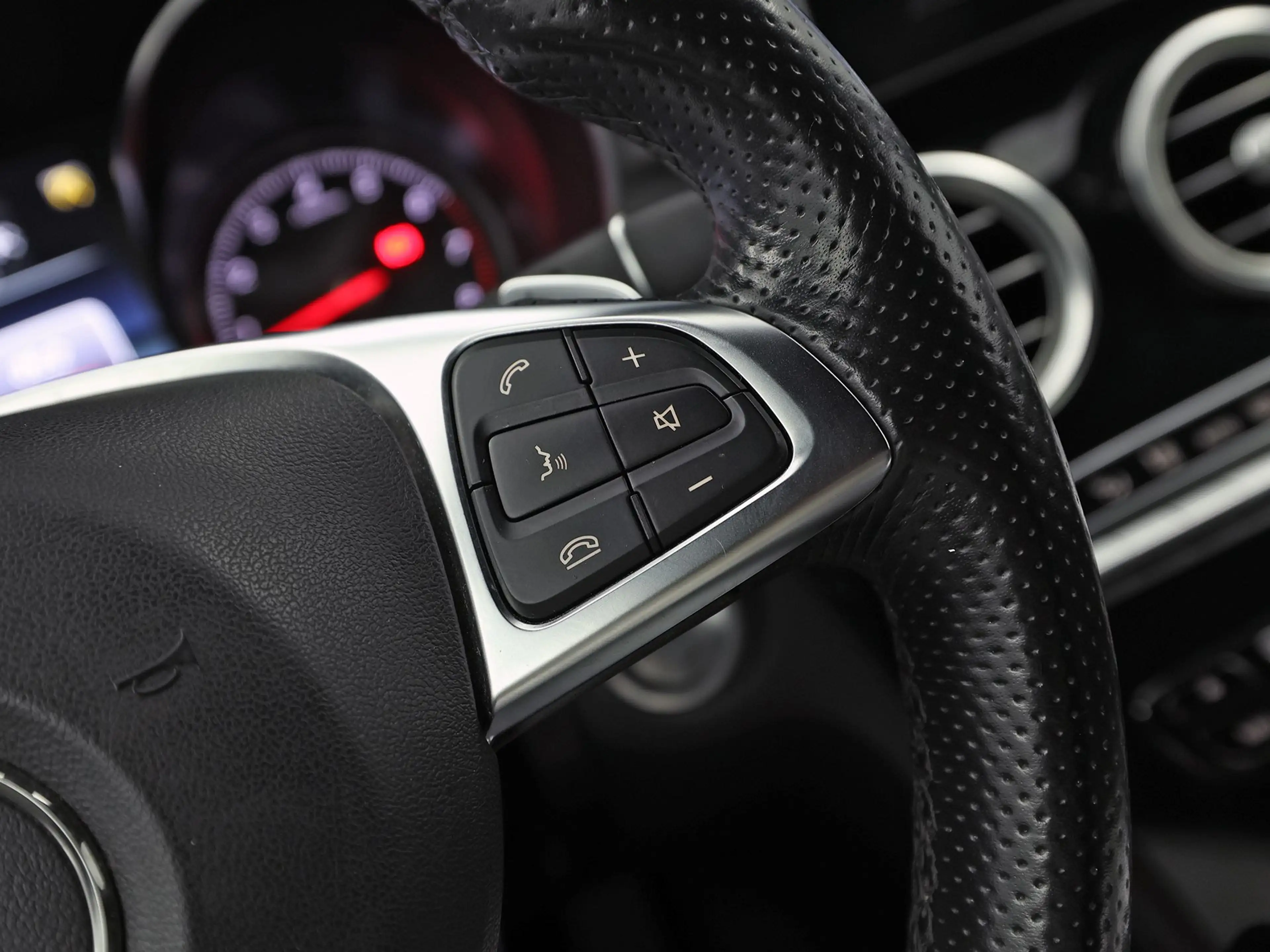 Mercedes-Benz C 180 AMG Sport 156Pk Automaat (NAVIGATIE, CAMERA, LEDER — photo 17