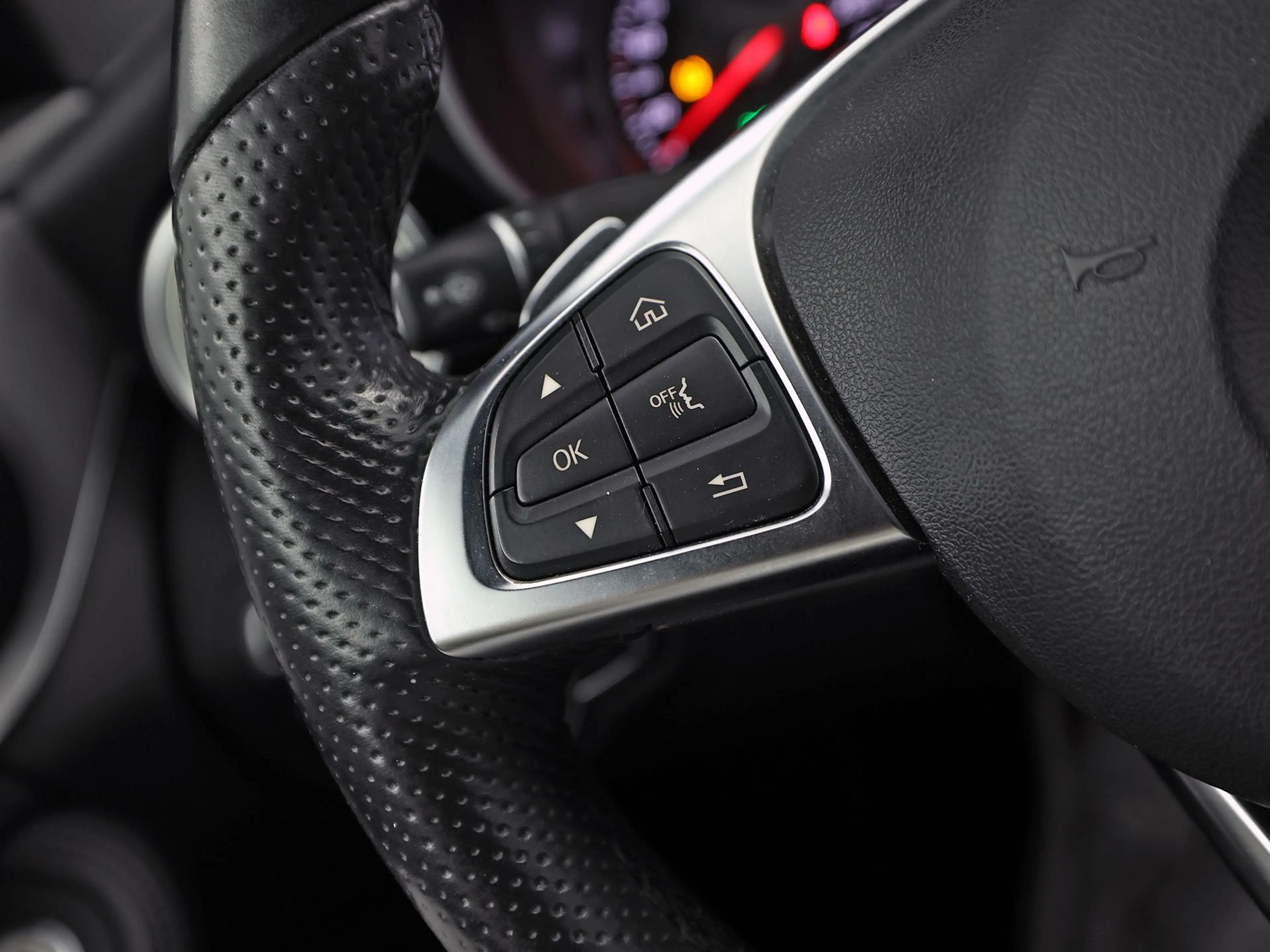 Mercedes-Benz C 180 AMG Sport 156Pk Automaat (NAVIGATIE, CAMERA, LEDER — photo 16
