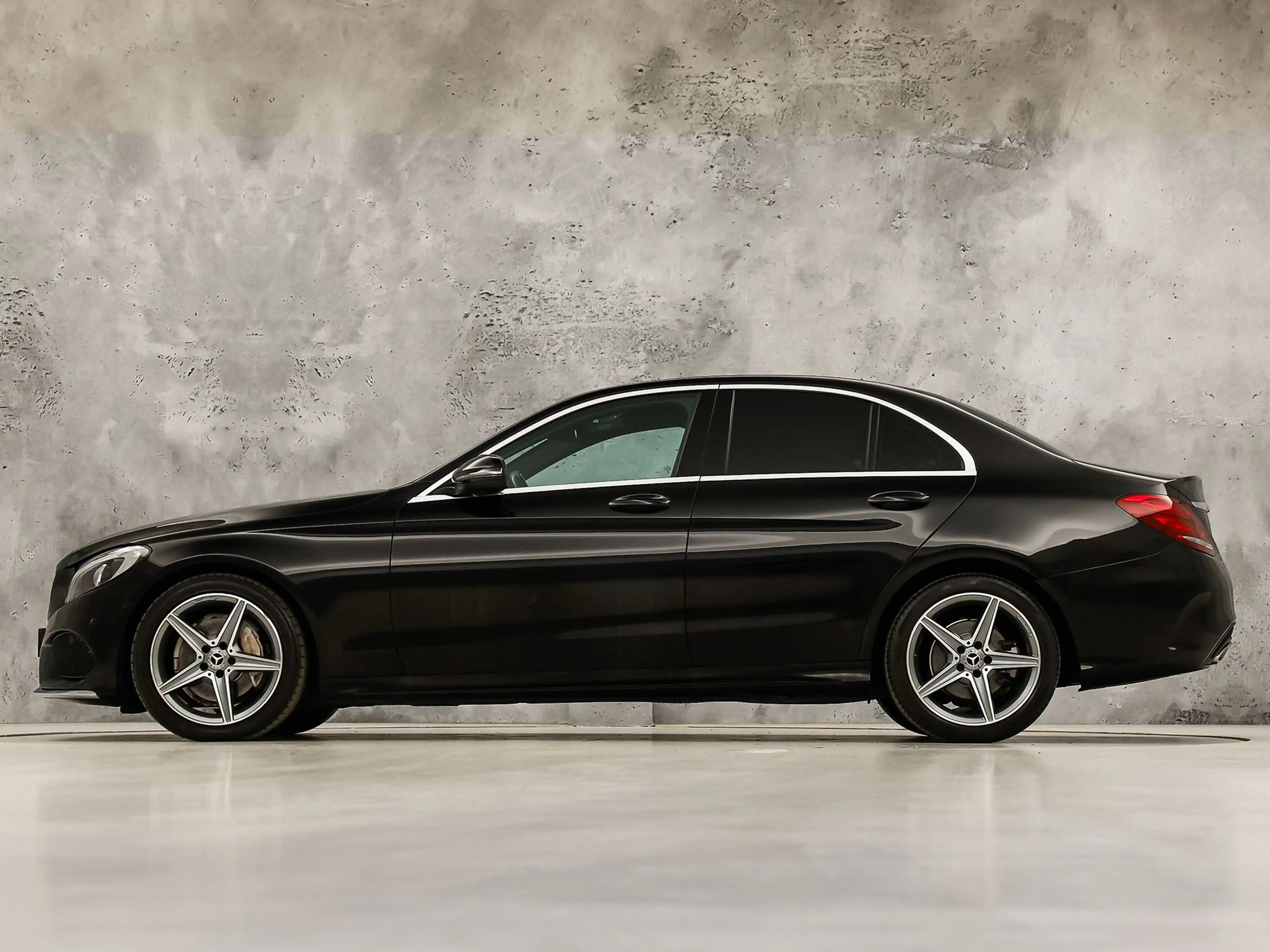 Mercedes-Benz C 180 AMG Sport 156Pk Automaat (NAVIGATIE, CAMERA, LEDER — photo 2