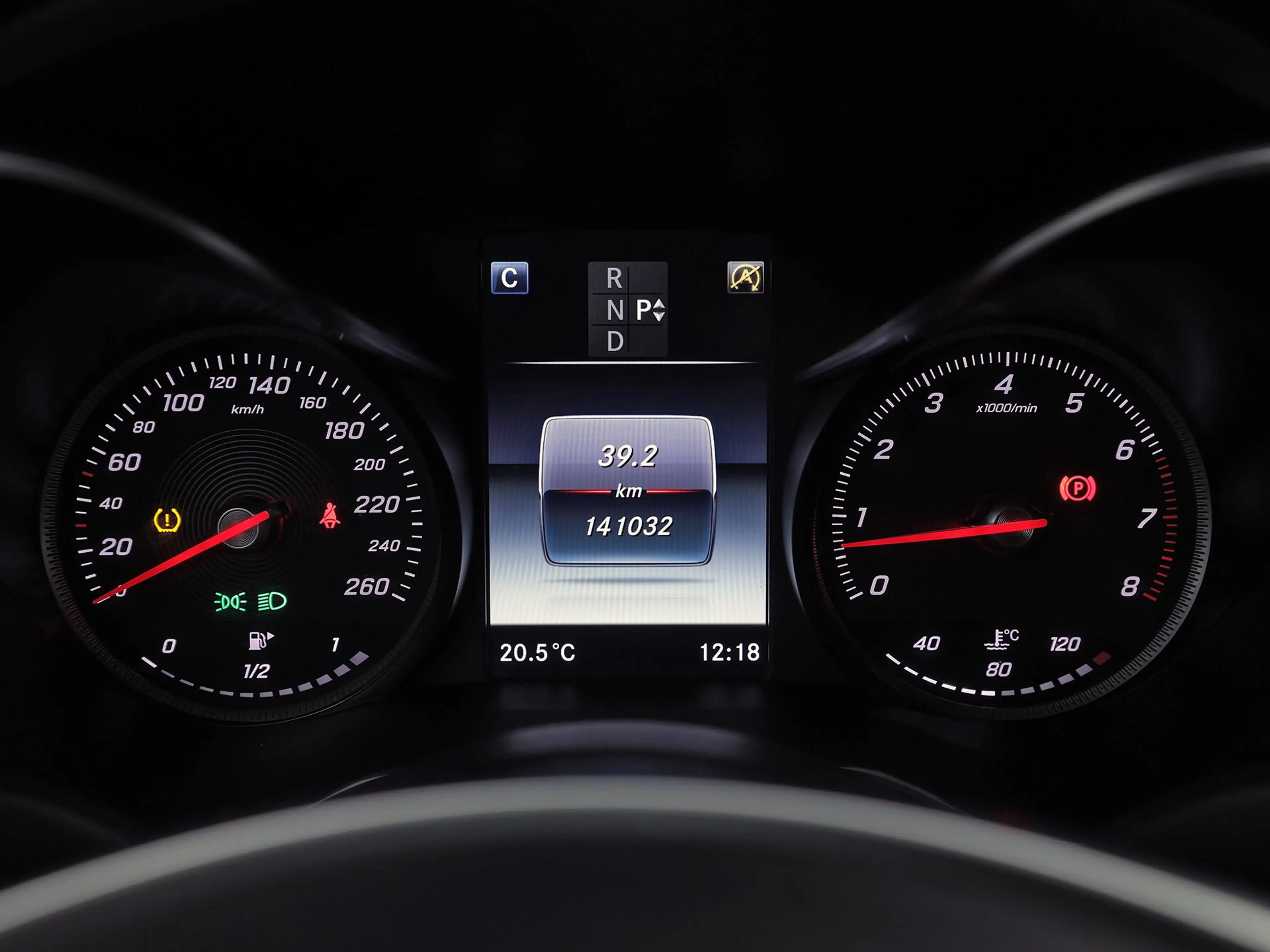 Mercedes-Benz C 180 AMG Sport 156Pk Automaat (NAVIGATIE, CAMERA, LEDER — photo 19