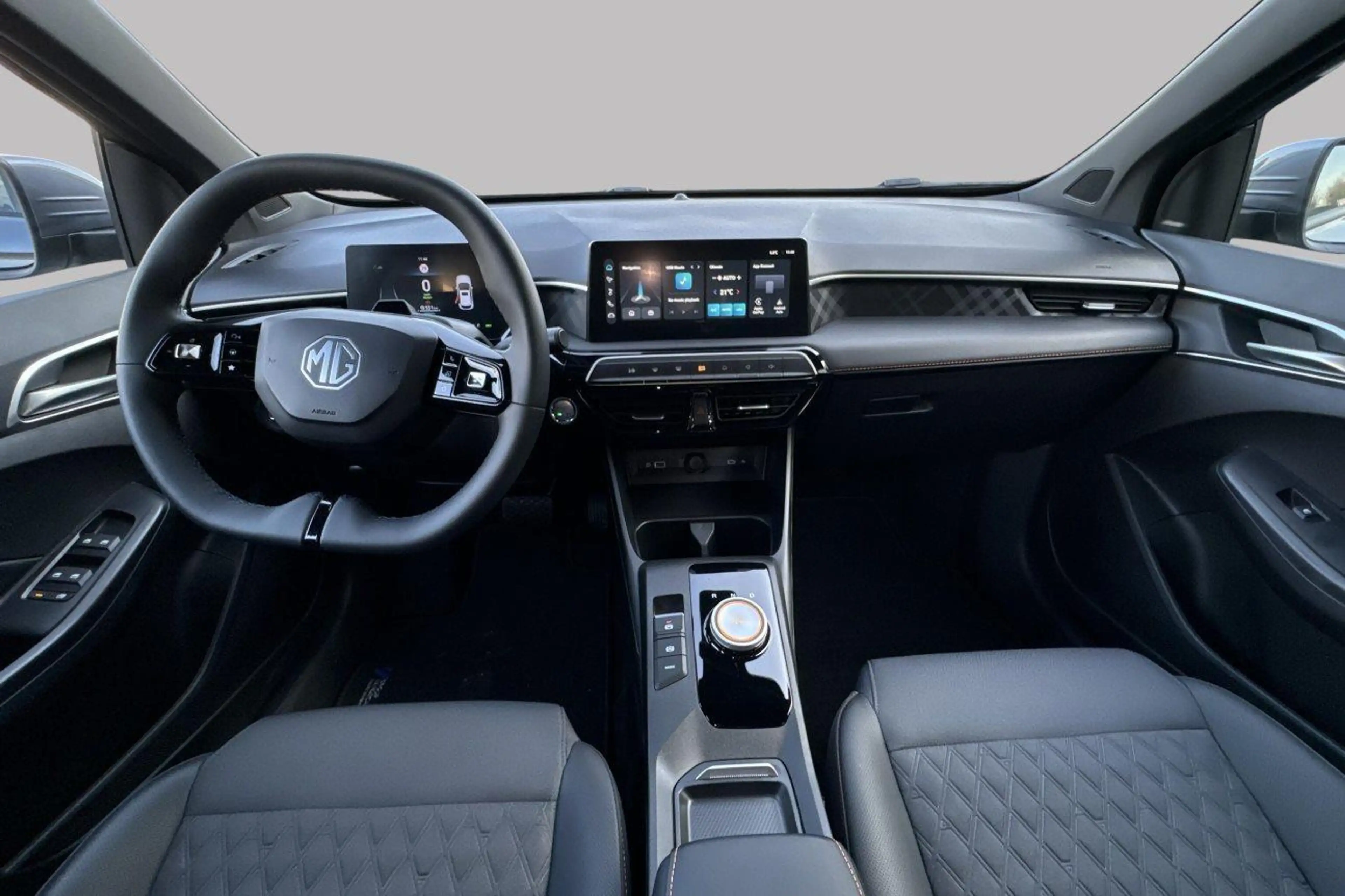 MG MG3 HYBRID+ LUXURY 194 pk — photo 11