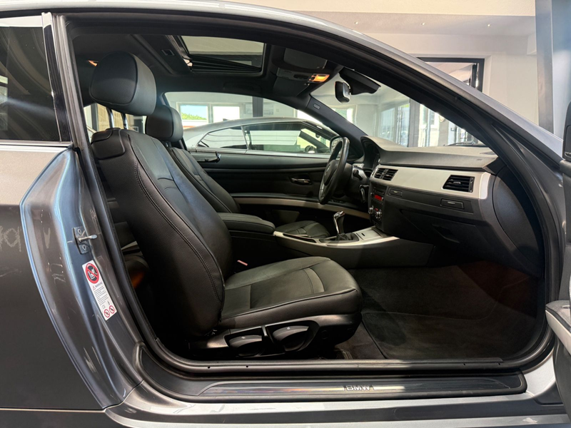 BMW 320 i Coupe 2-Hand/Xenon/S-Dach/H&K/Leder — photo 12