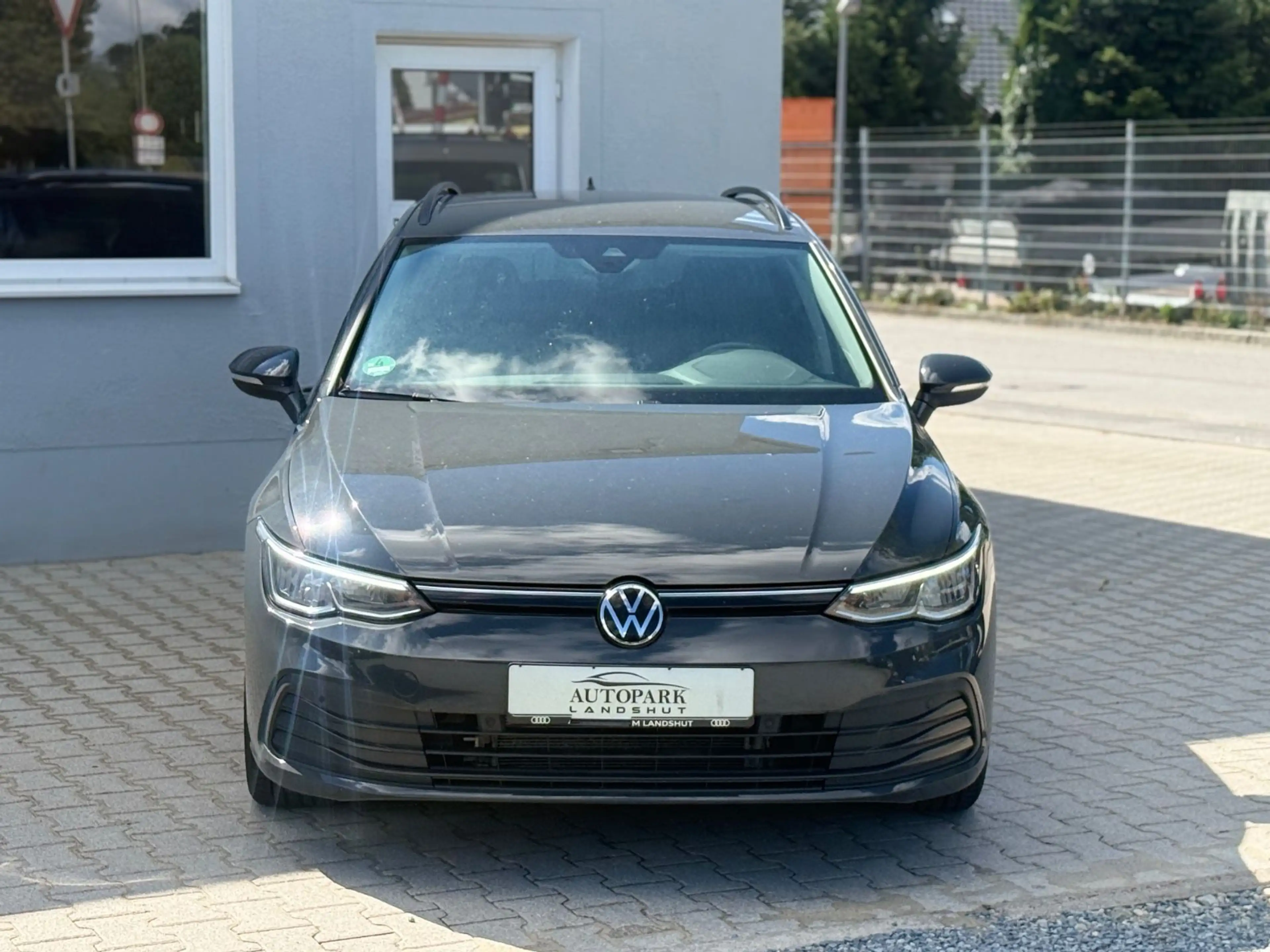 Volkswagen Golf VIII Variant Life I DSG I ACC I AHK I Navi — photo 2