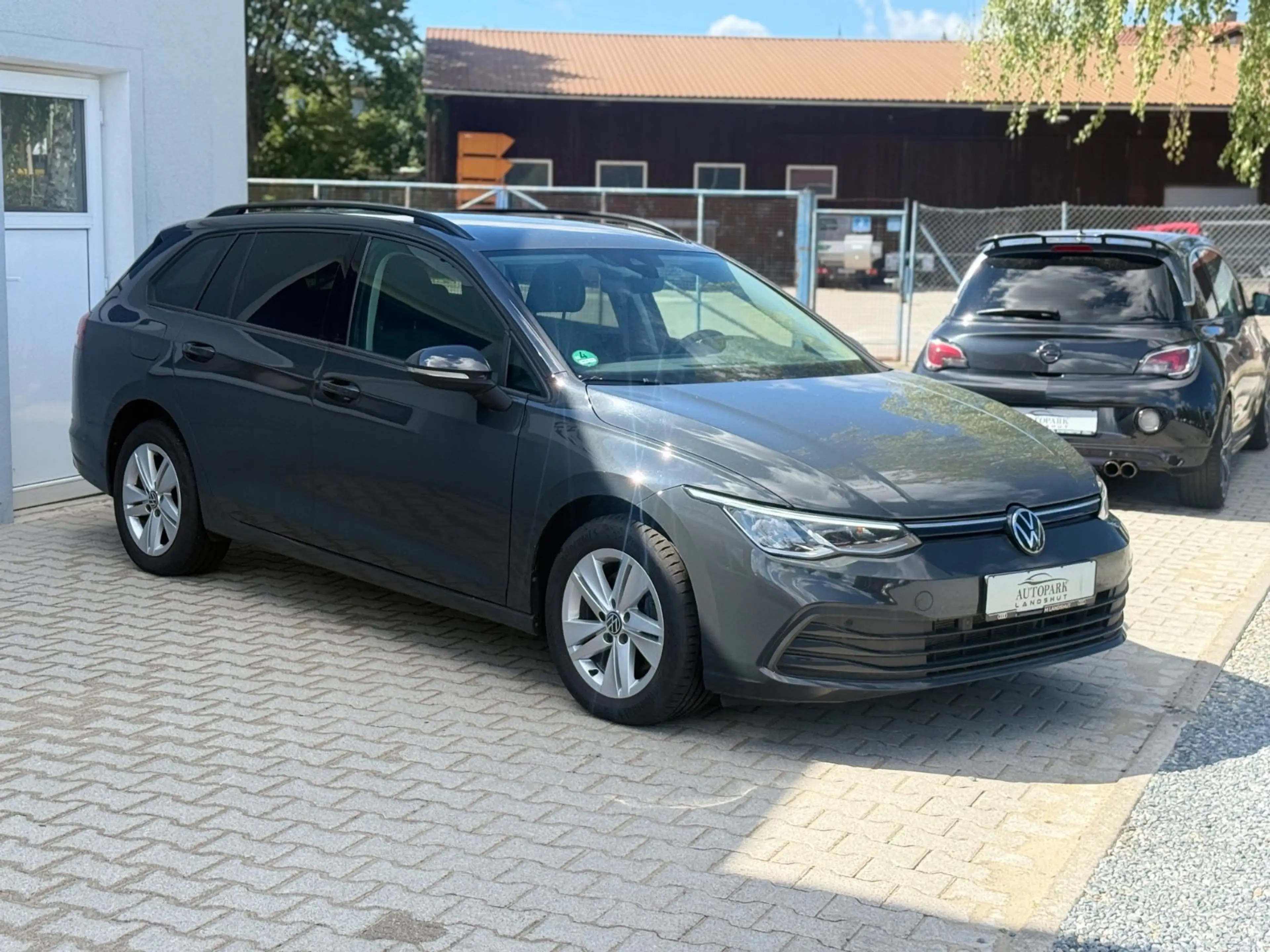 Volkswagen Golf VIII Variant Life I DSG I ACC I AHK I Navi — photo 3