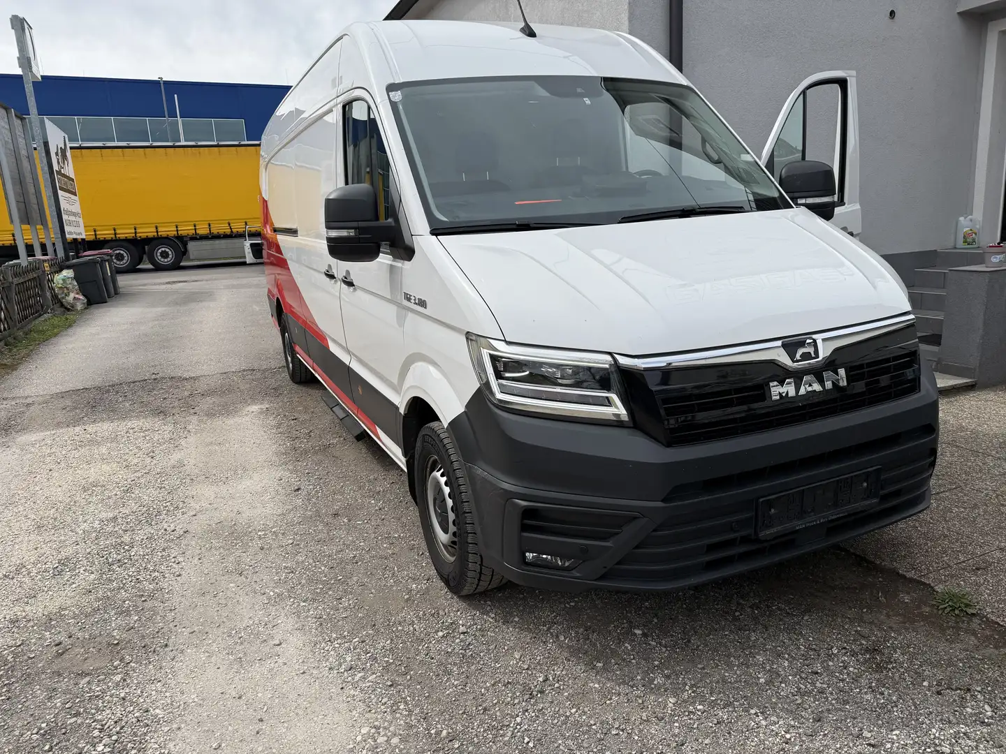 MAN Sonstige MAN TGE 3.180 4x2 Weiß - 2