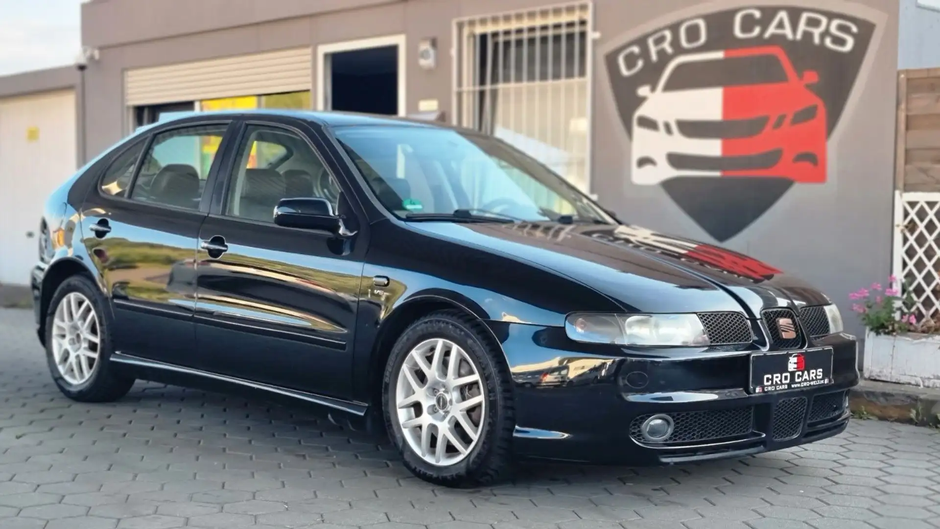 SEAT Leon Cupra 2.8  Allrad*Tüv NEU* Černá - 1