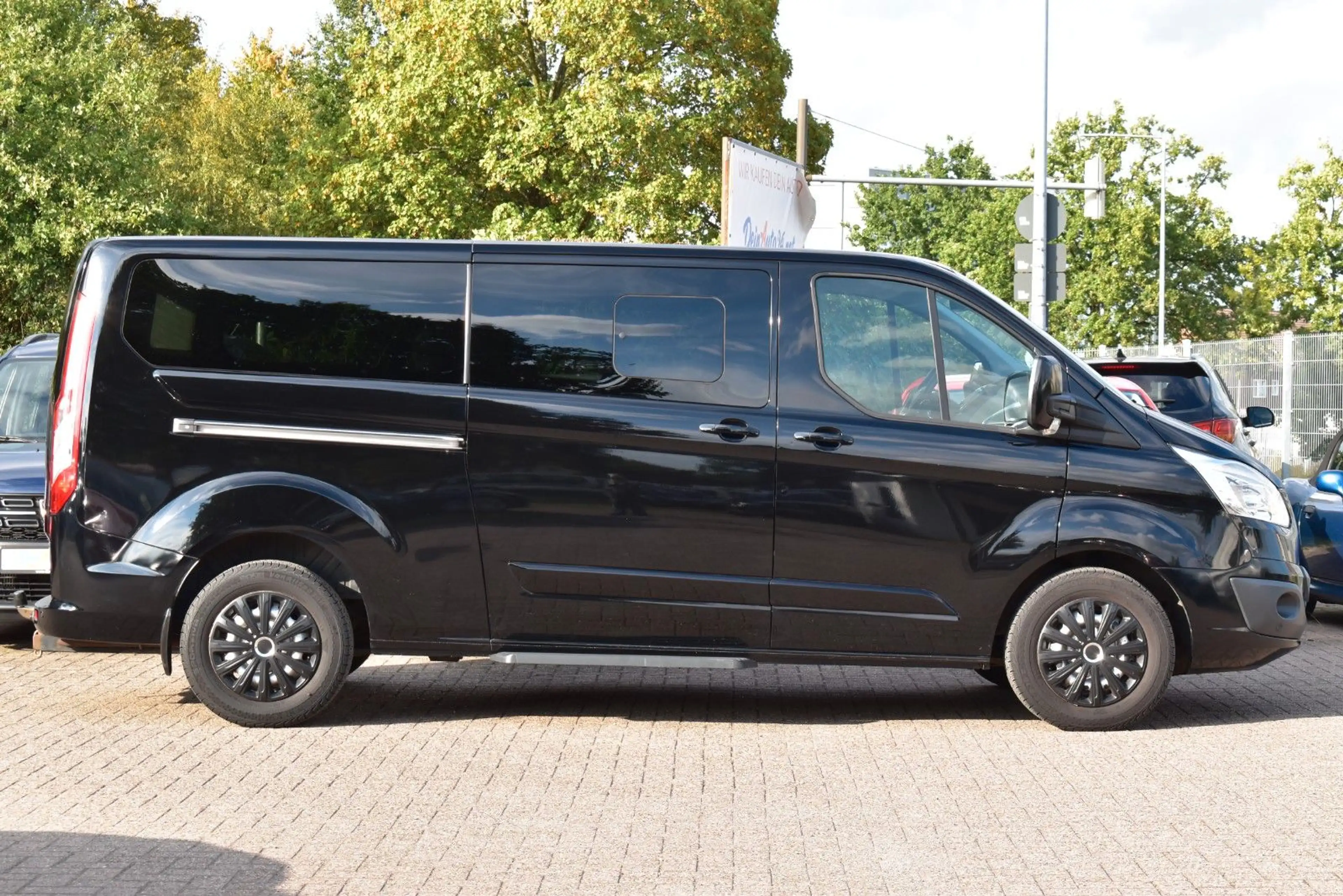 Ford Tourneo Custom Kombi 310 L2 Titanium 2.Hd|Leder| — photo 4
