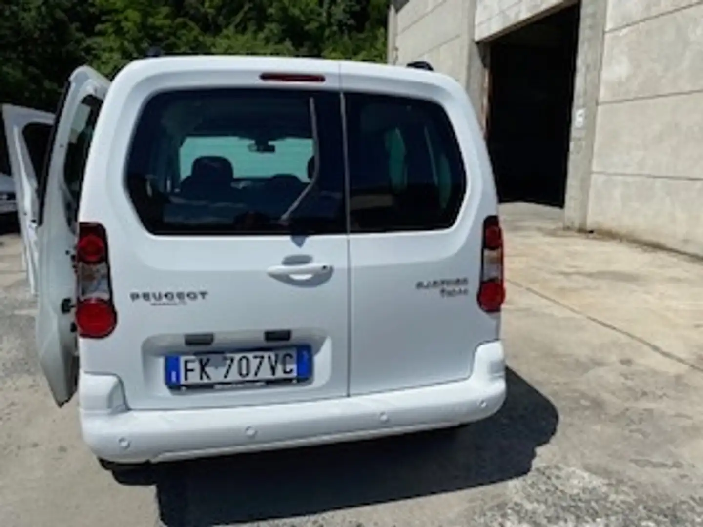Peugeot Partner Tepee 1.6 bluehdi Access 75cv Bianco - 2