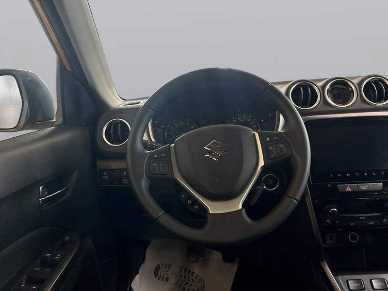 Suzuki Vitara 5-Türer 1.4 BOOSTERJET HYBRID Comfort — photo 14
