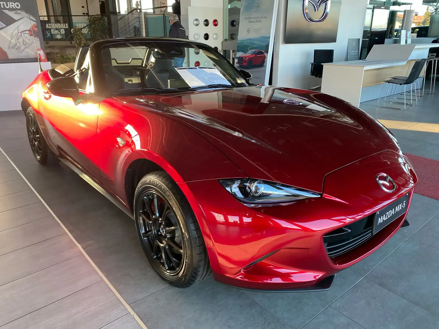 Mazda MX-5 MX-5 1.5 Homura Rosso - 2
