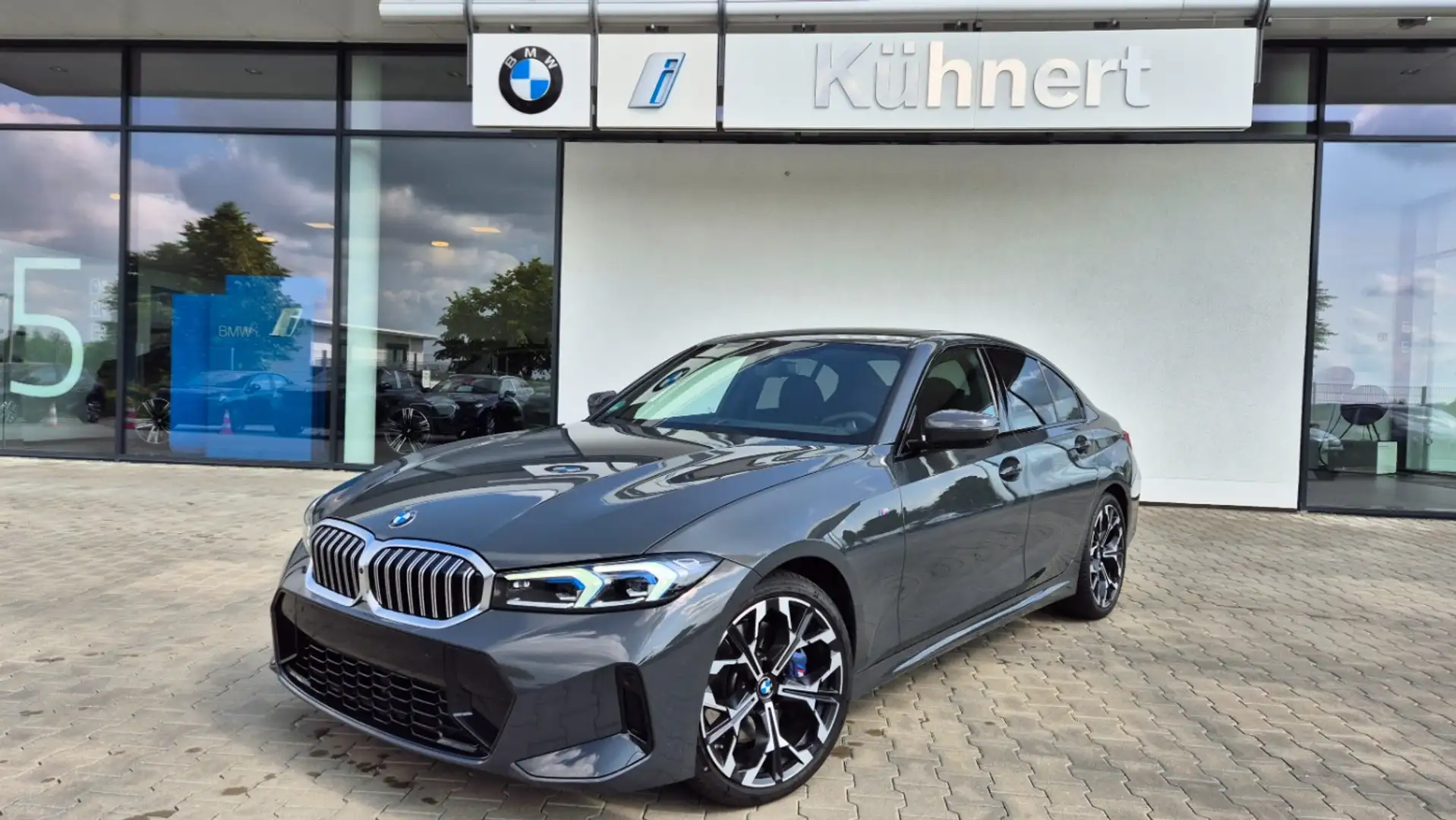 BMW 330 d xDrive Limousine ///M Sport SHD AHK 360° Grau - 1