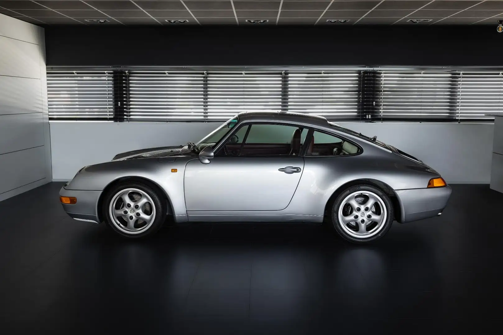 Porsche 993 911 3.6 Coupé Grijs - 1