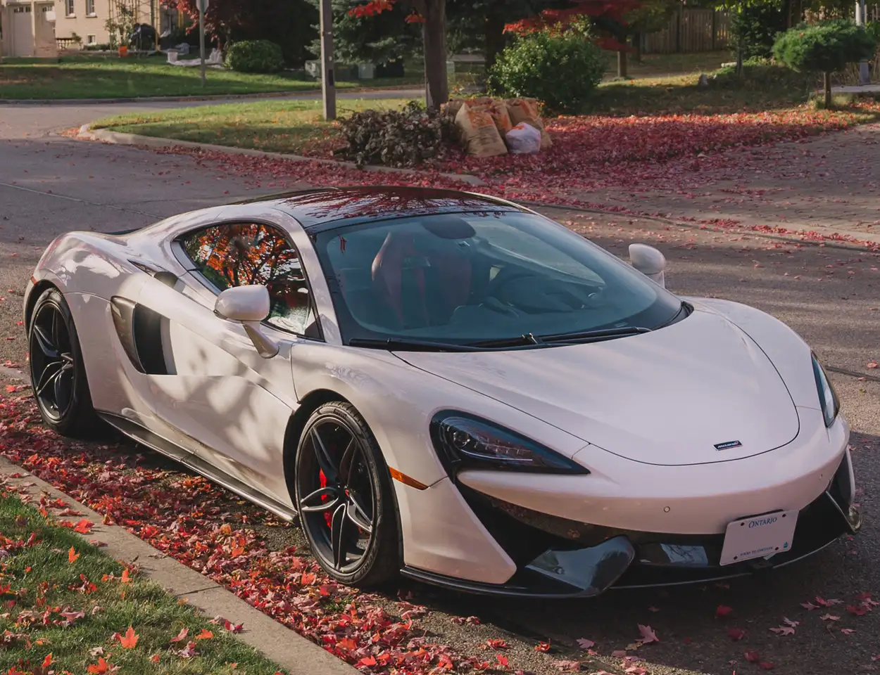 2017 McLaren 570GT