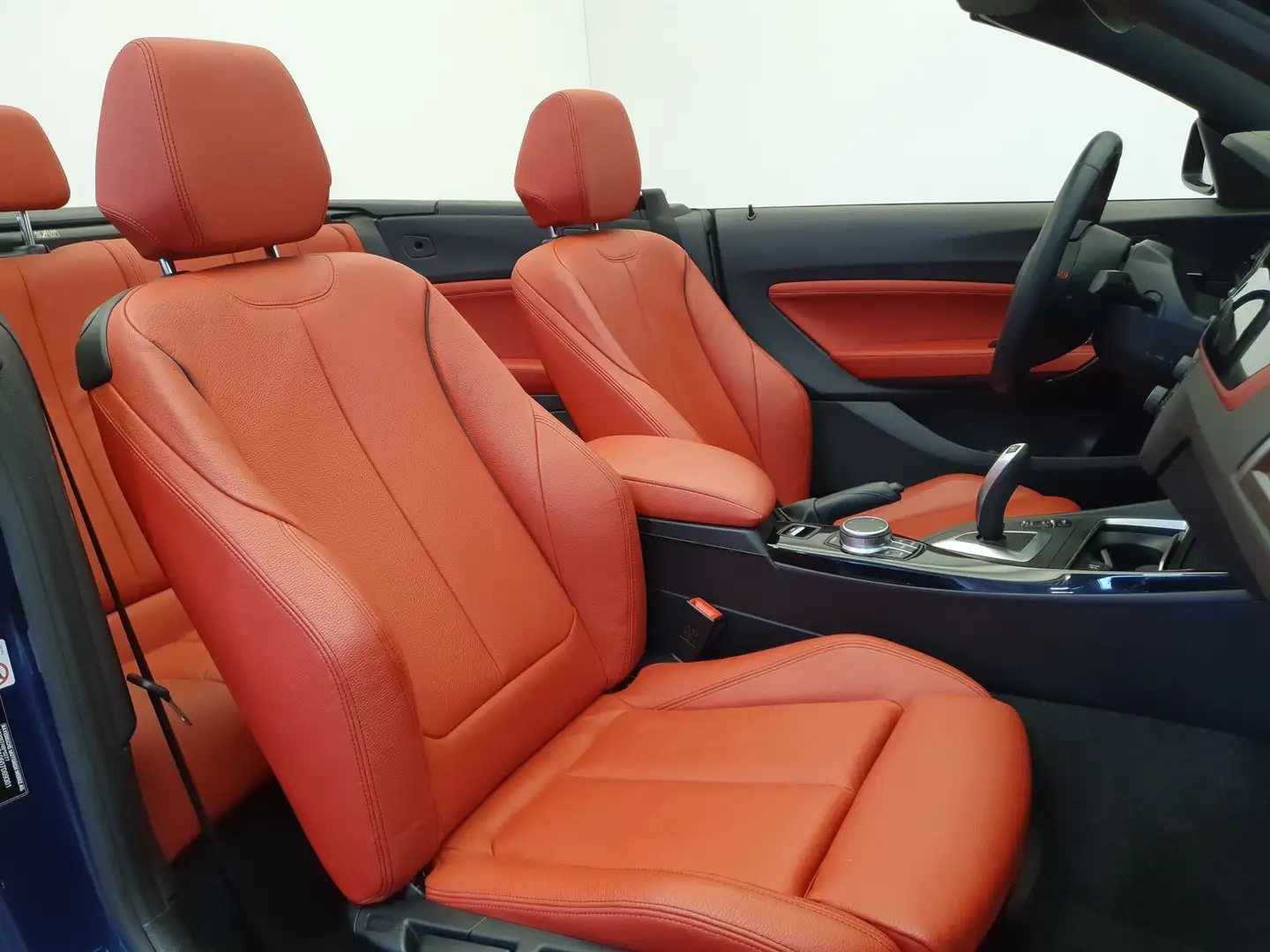 BMW 220 2-serie Cabrio 220i High Executive 1e eigenaar Blauw - 2