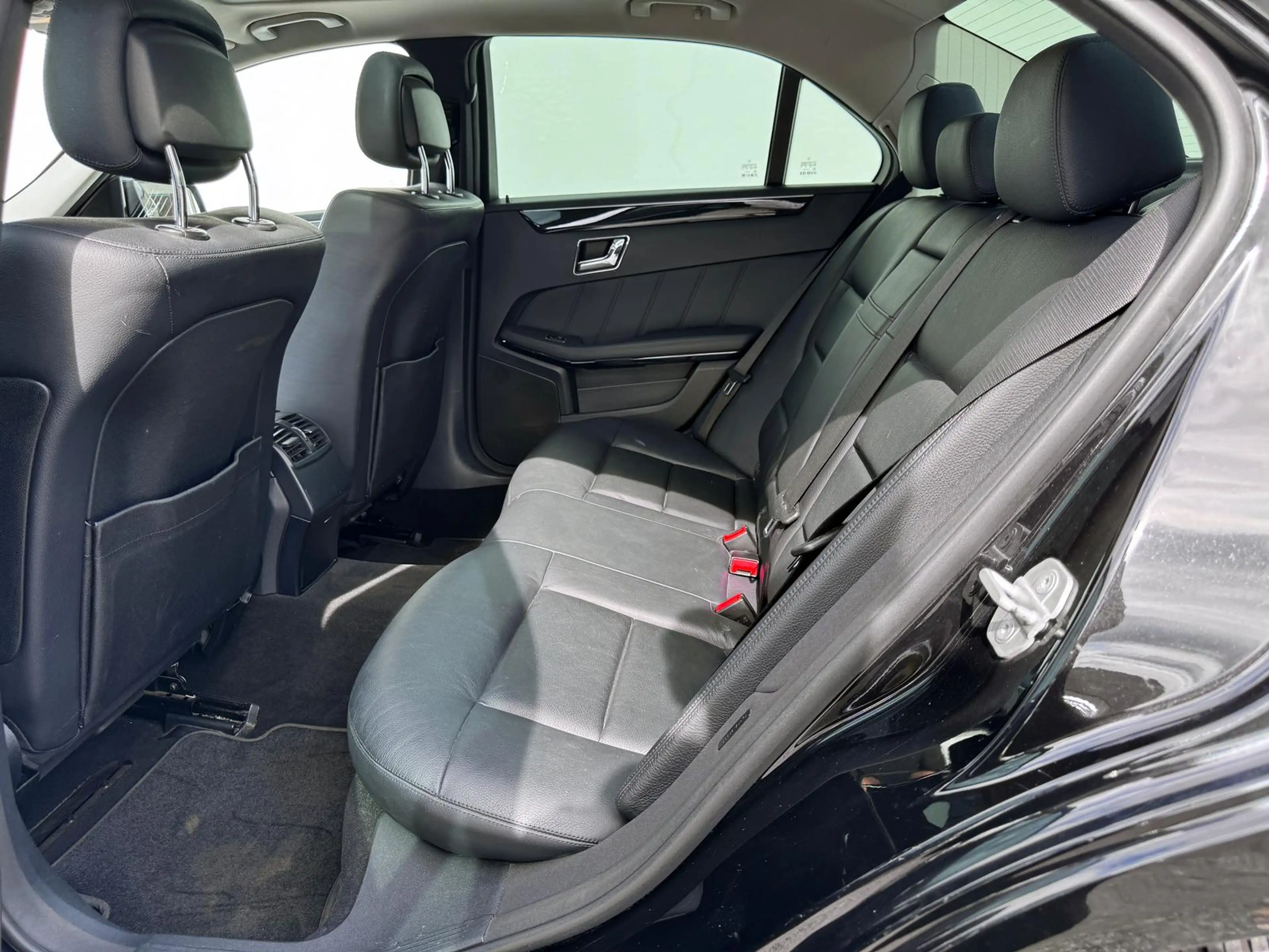 Mercedes-Benz E 250 E250 CDI*AHK*PANO*ILS*VOLLLEDER*AUTOMATIK*PDC — photo 12