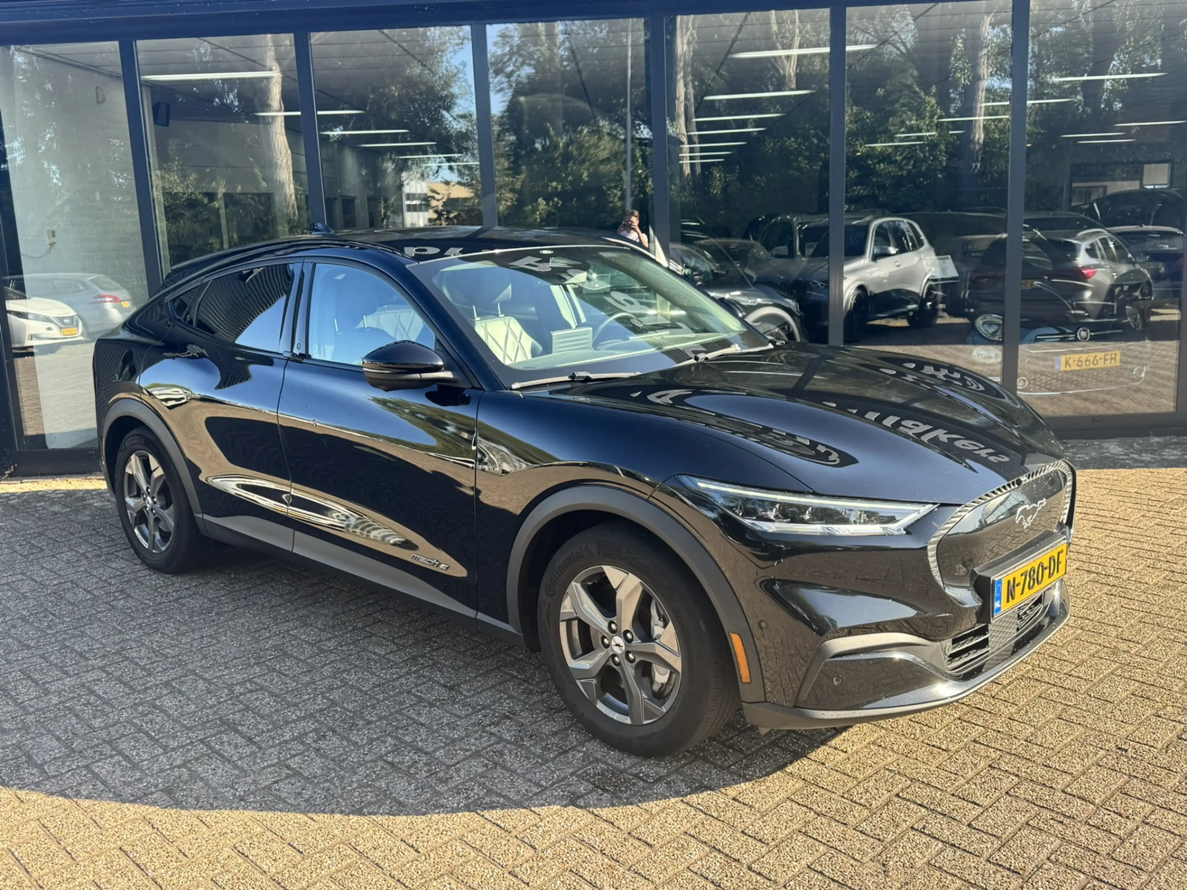 Ford Mustang Mach-E RWD 75 kWh*Leder*Navigatie*360 Camera*93SOH* — photo 4