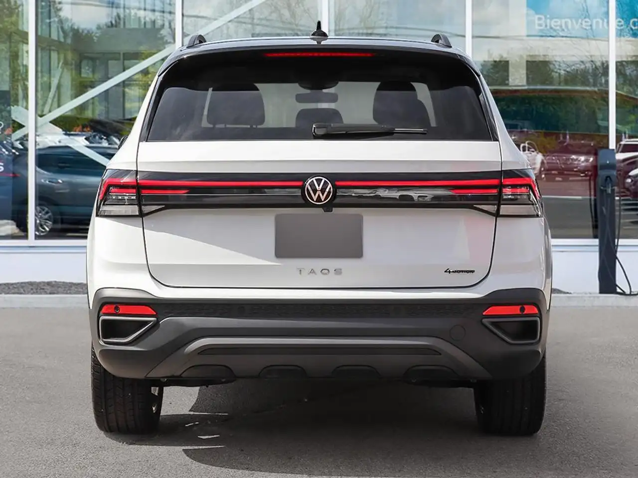 Volkswagen Taos снимка Volkswagen Taos