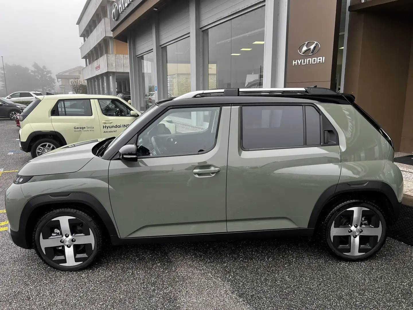 Hyundai Inster Inster 49 kWh XClass + Tech pack + Cerchi da 17 Verde - 2