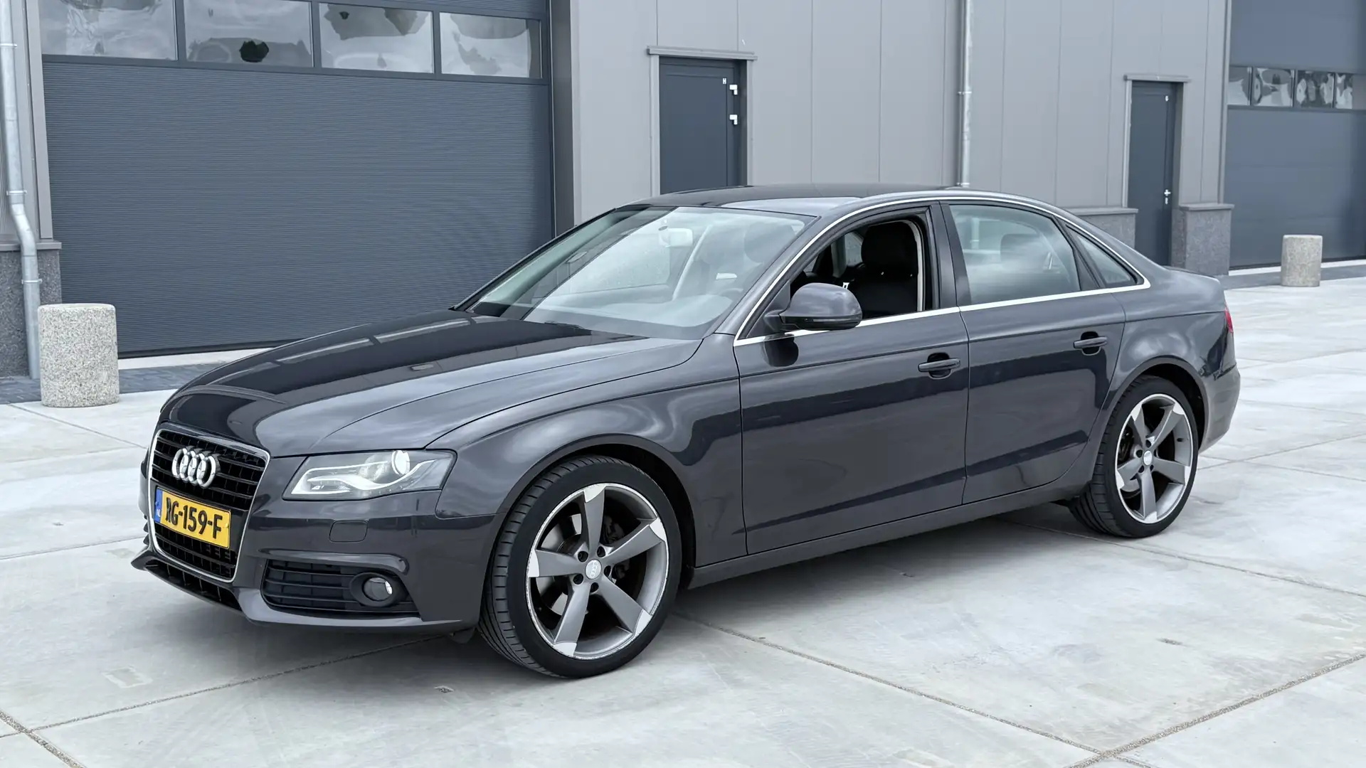 Audi A4 1.8 TFSI. EXPORT HANDEL Grijs - 2