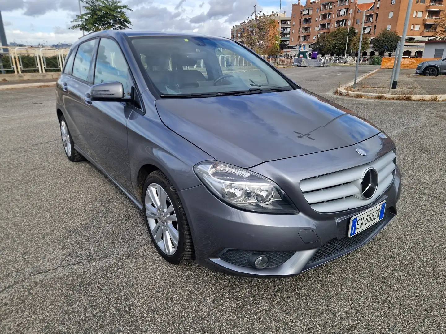 Mercedes-Benz B 180 cdi Premium Distribuzione fatta - 2