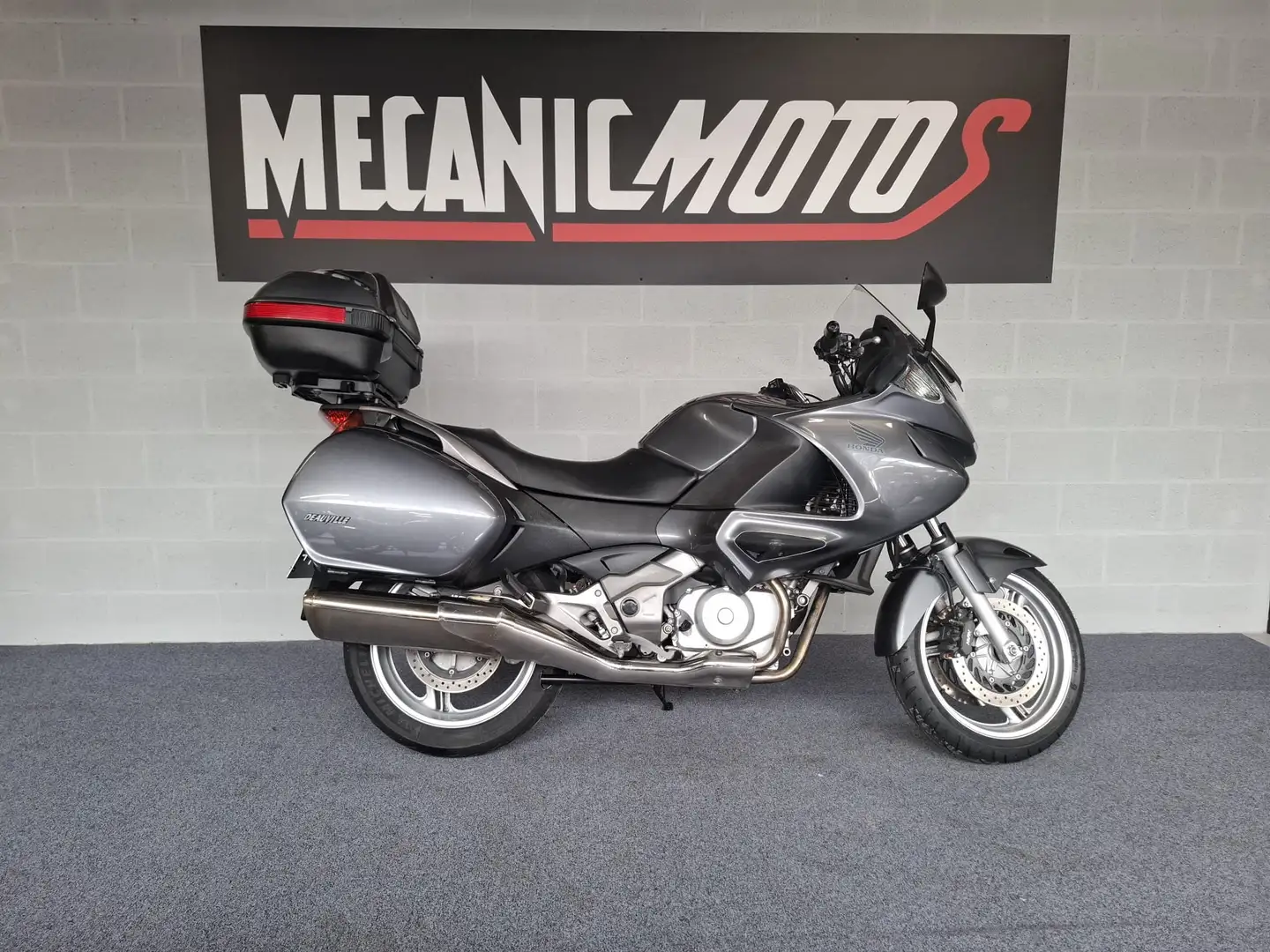 Honda Deauville NT 700 2007 PETIT PRIX GARANTI Grijs - 1