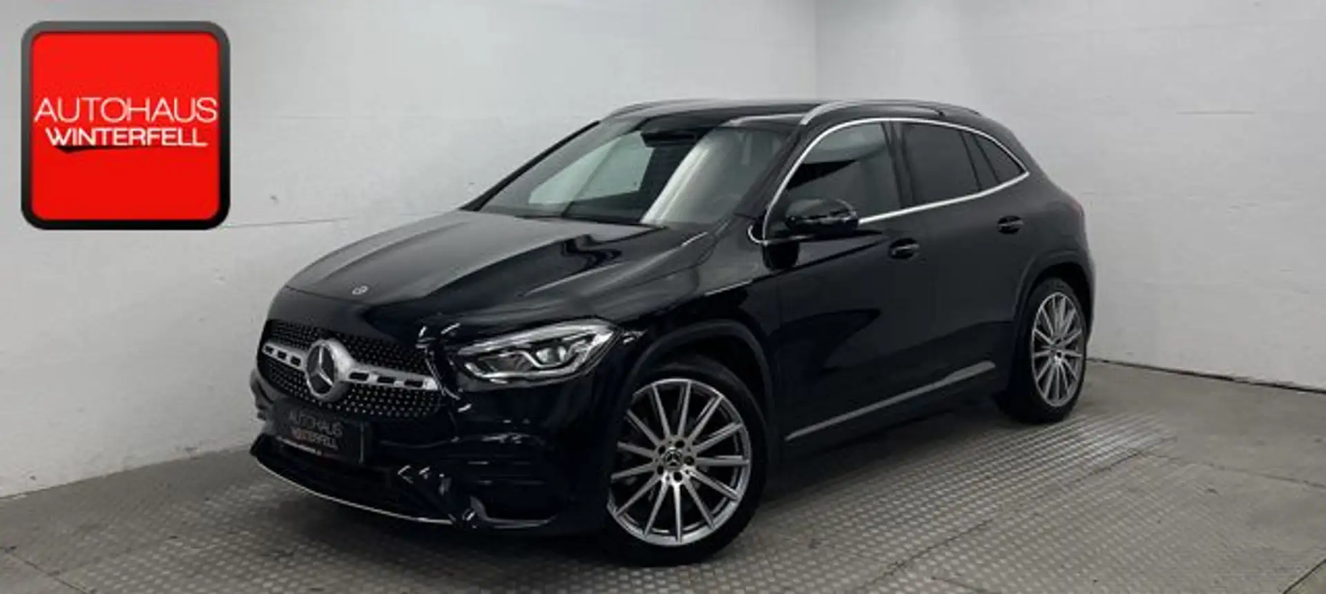 Mercedes-Benz GLA 200 AMG CARBON LED+20Z+KAMERA+MBUX+CARPLAY+ Schwarz - 1