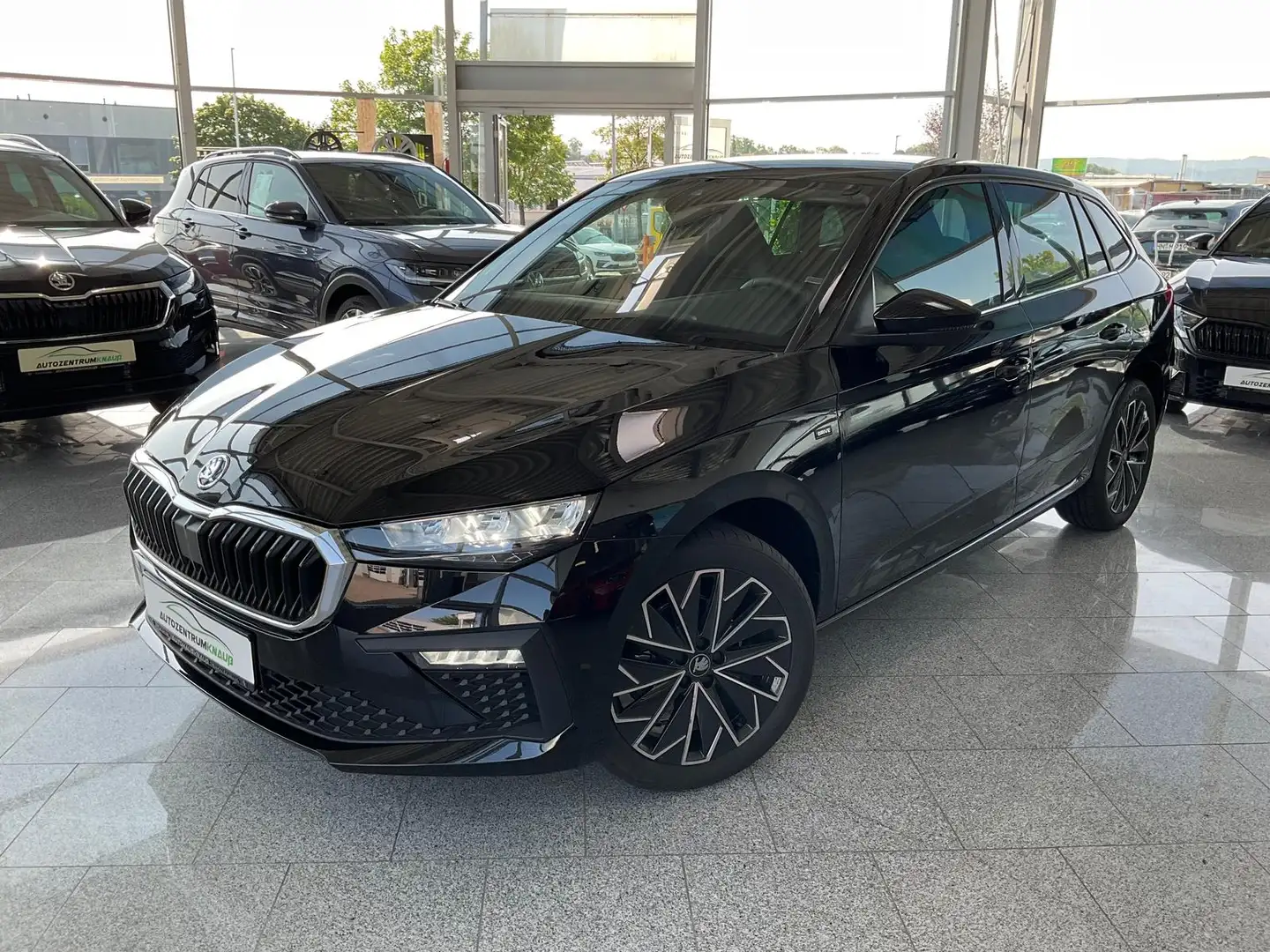 Skoda Scala 1.0TSI Drive Sportsitze Winter-Paket GRA+ EPH LED Schwarz - 1